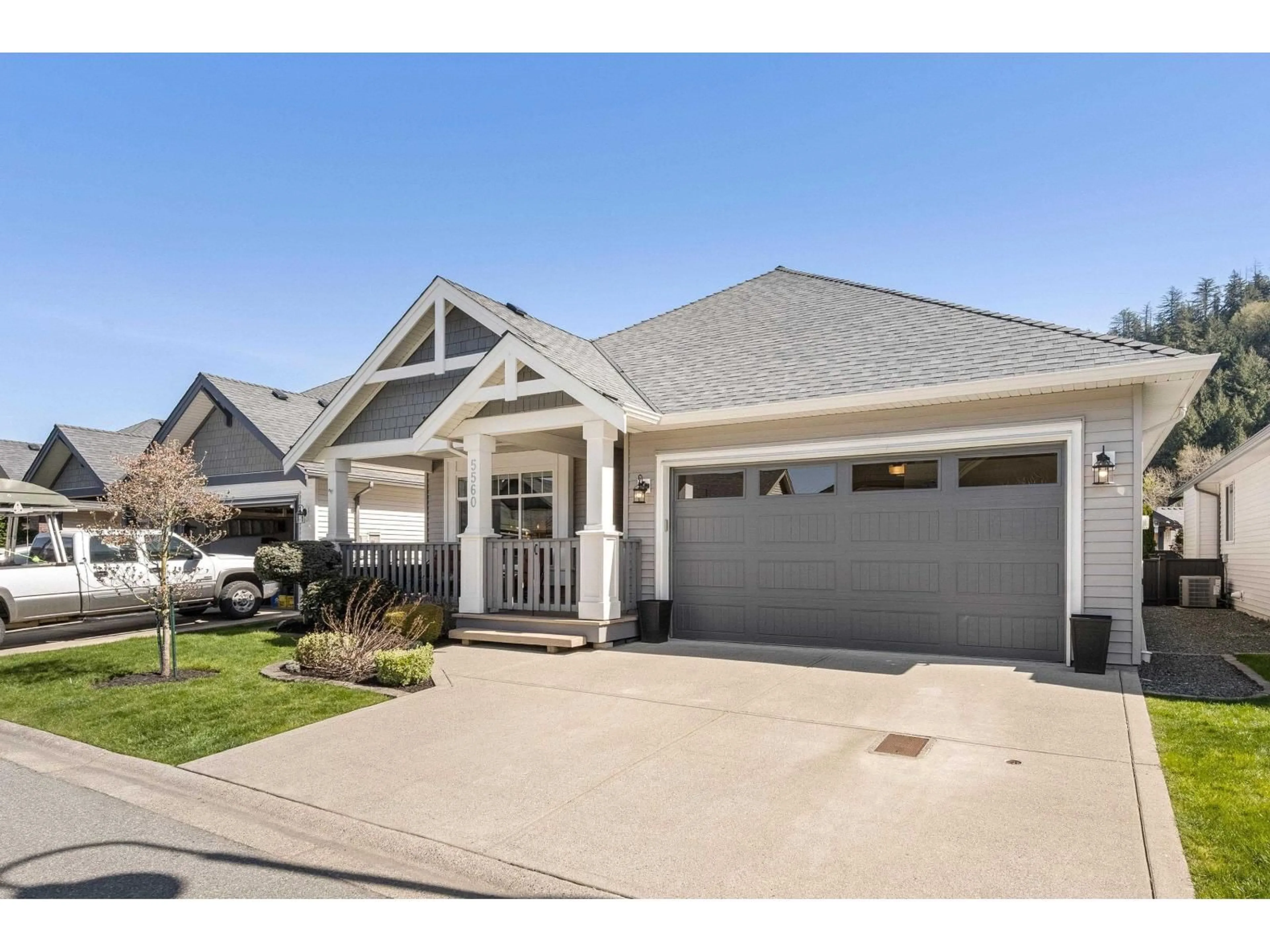 Home with vinyl exterior material, street for 5560 CAMDEN DRIVE, Chilliwack British Columbia V2R0P7