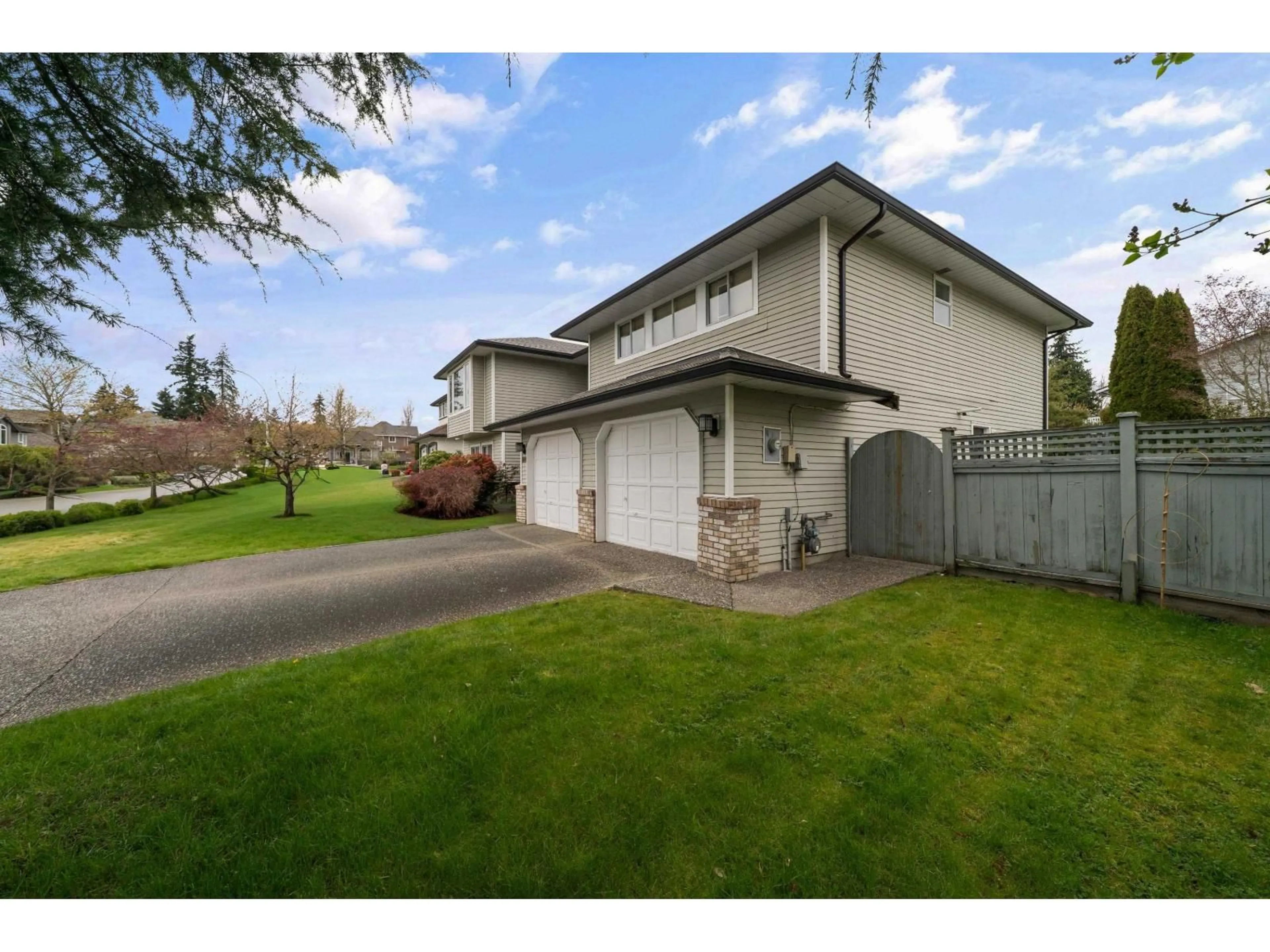A pic from outside/outdoor area/front of a property/back of a property/a pic from drone, street for 16109 80A AVENUE, Surrey British Columbia V4N0J8