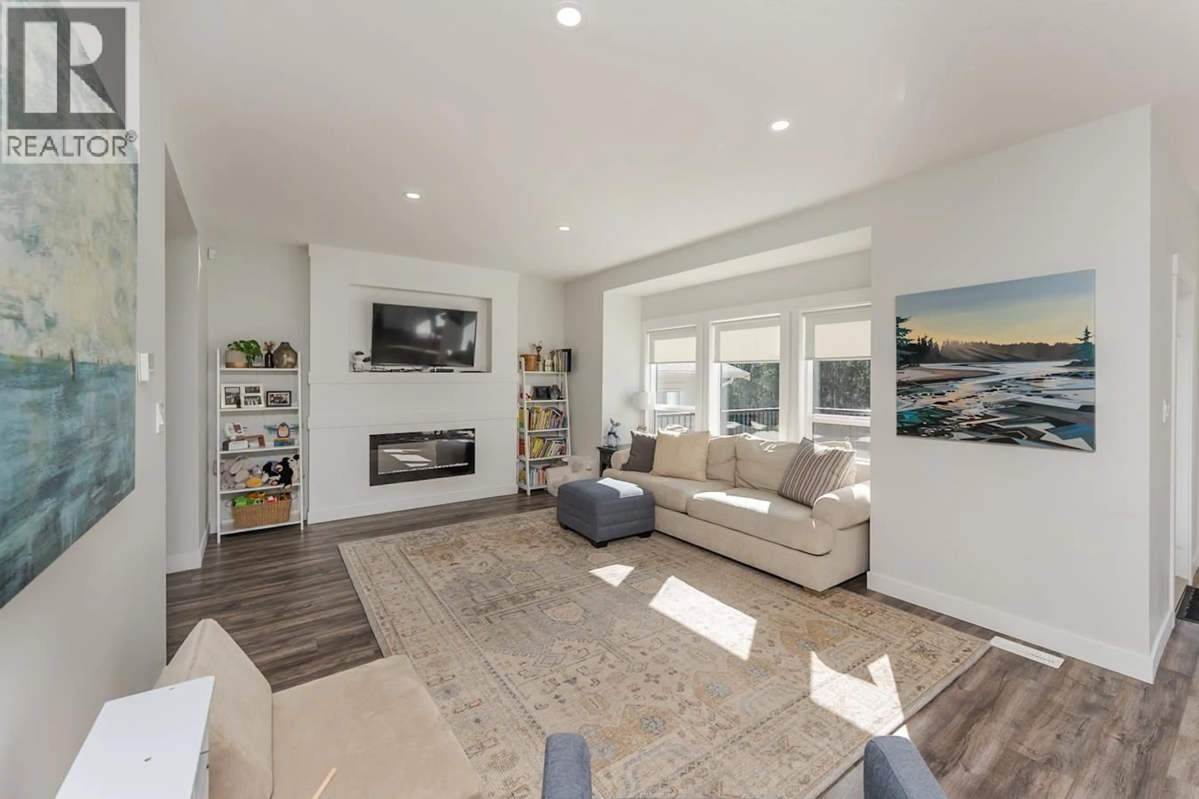 Living room with furniture, unknown for 2870 VISTA RIDGE DRIVE, Prince George British Columbia V2N0G9