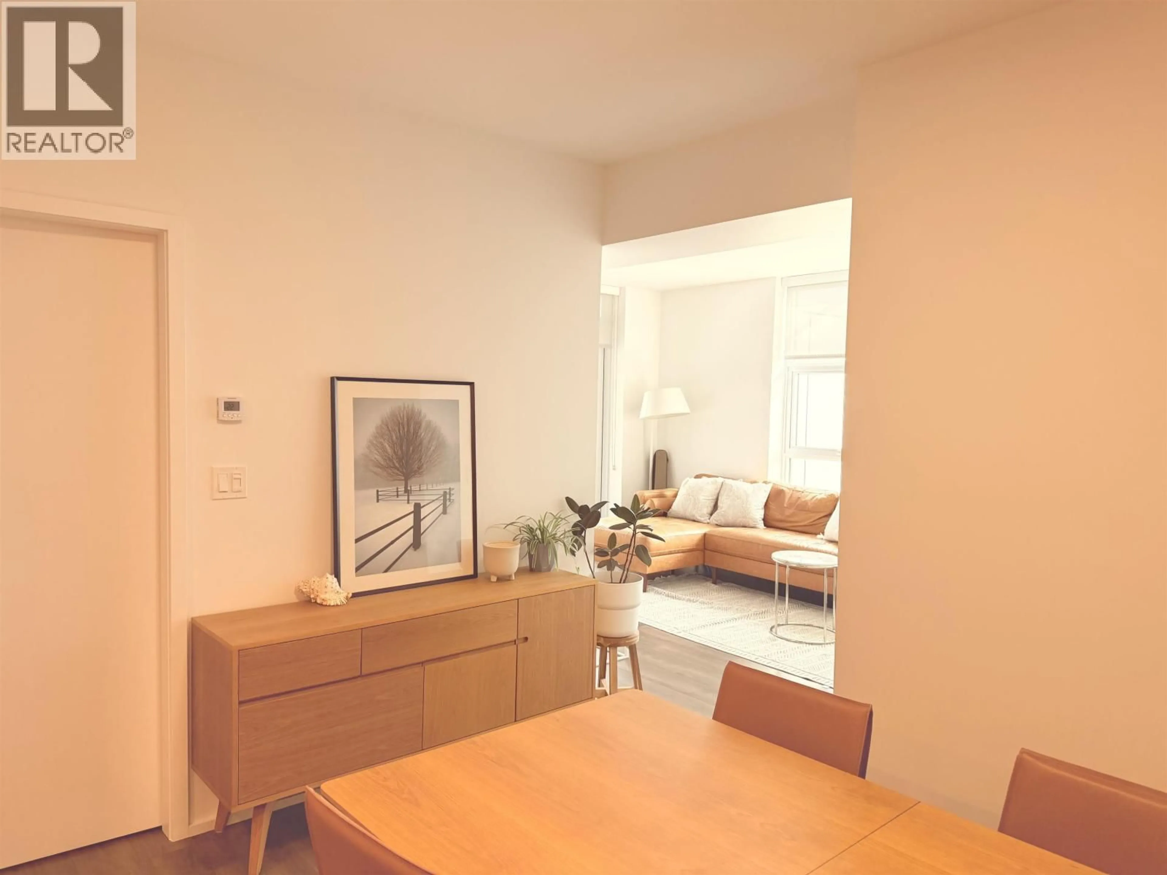 A pic of a room for 4801 - 3809 EVERGREEN PLACE, Burnaby British Columbia V3J0M1