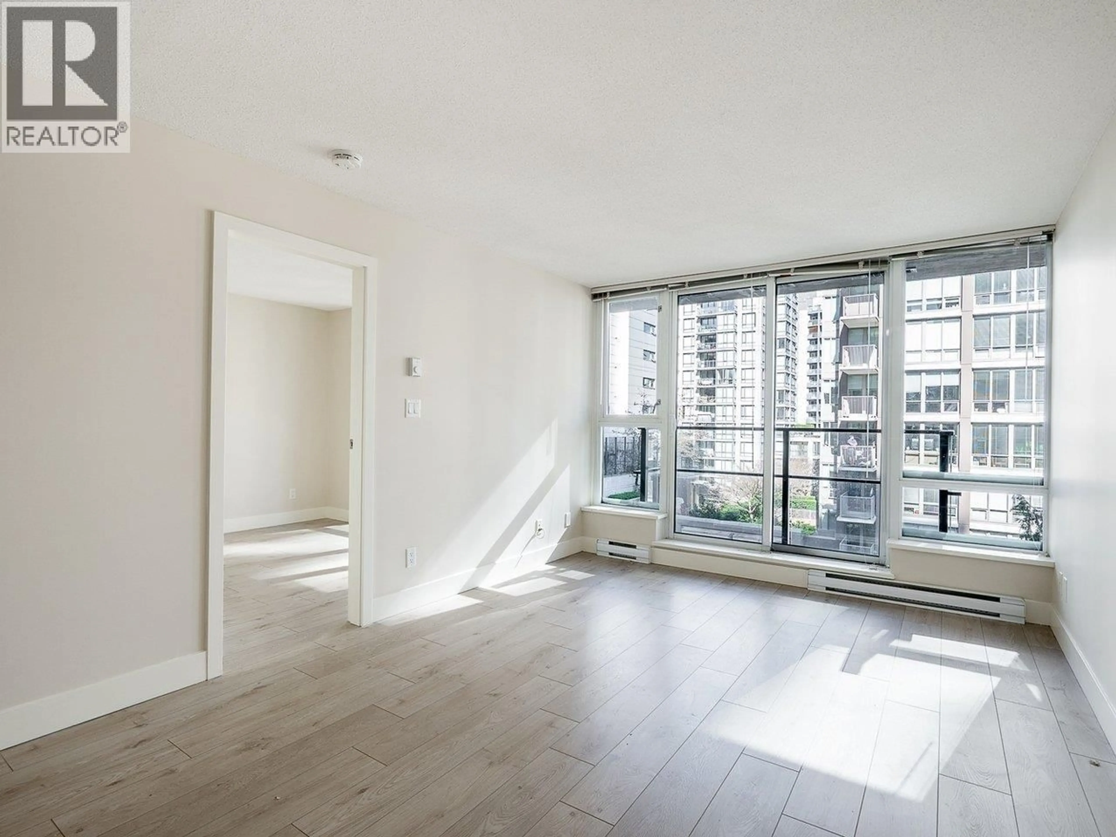 A pic of a room for 807 - 1088 RICHARDS STREET, Vancouver British Columbia V6B0J8