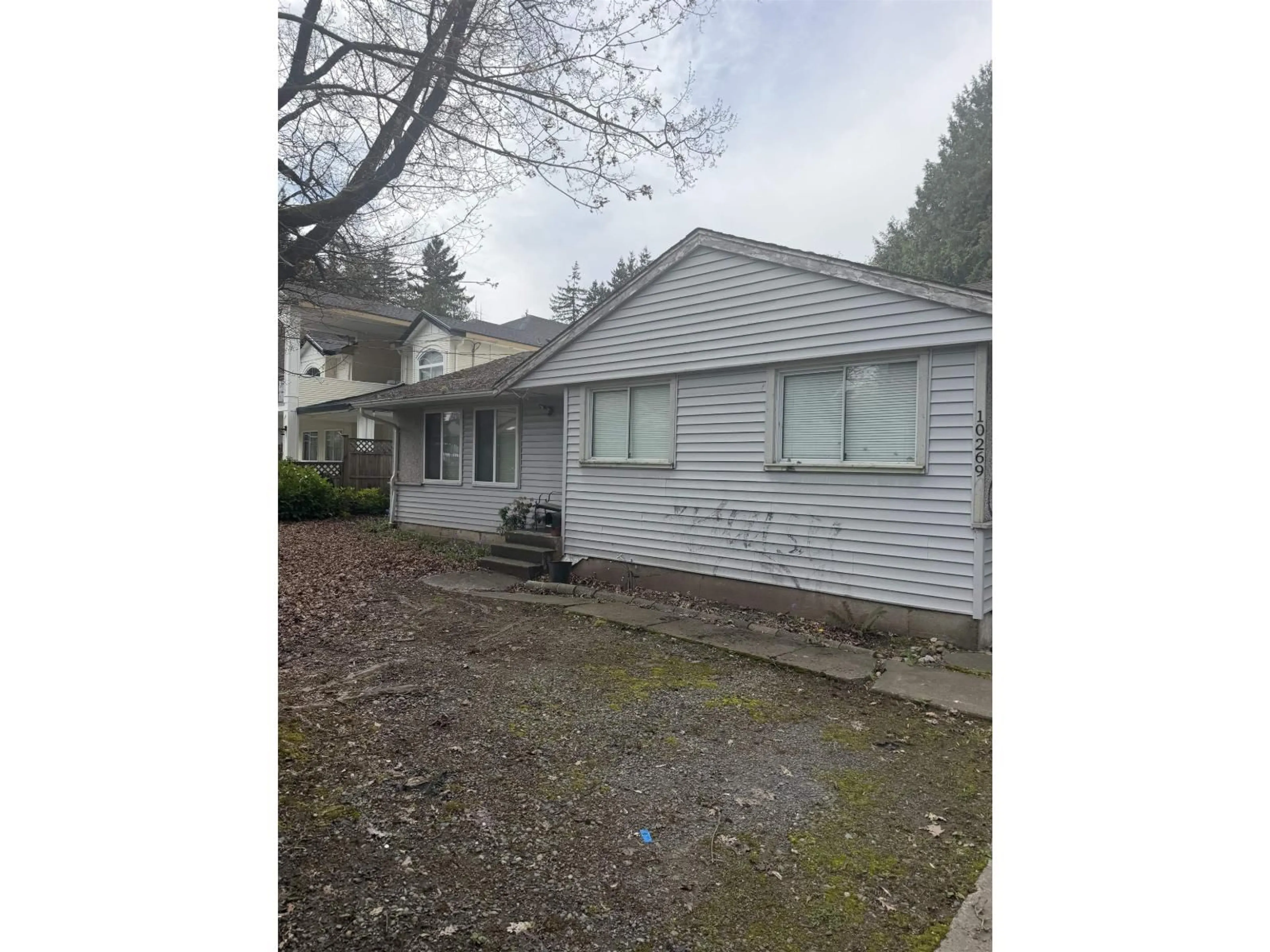 Unknown for 10269 132 STREET, Surrey British Columbia V3T3T8