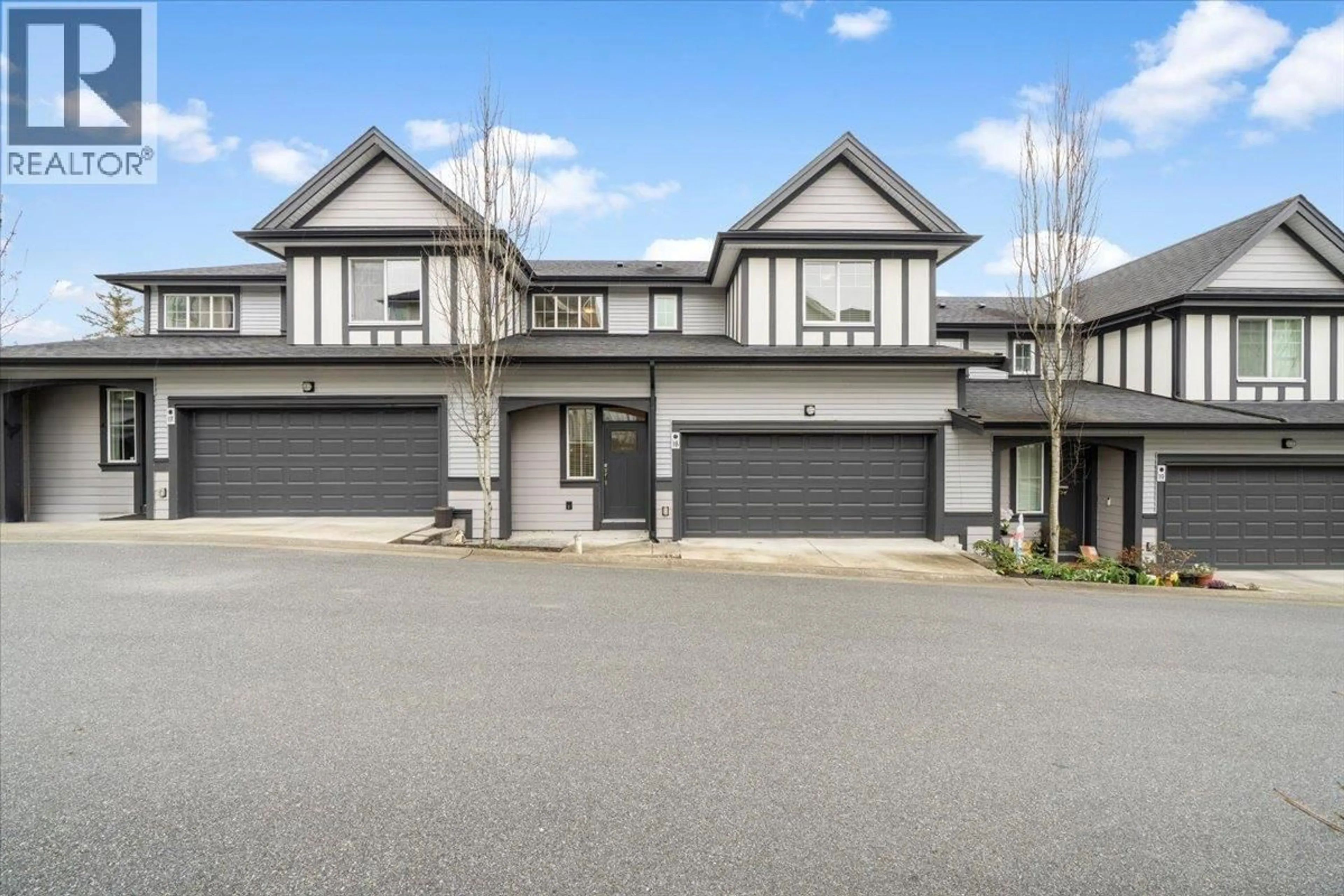 A pic from outside/outdoor area/front of a property/back of a property/a pic from drone, street for 18 - 11272 240 STREET, Maple Ridge British Columbia V2W0J8