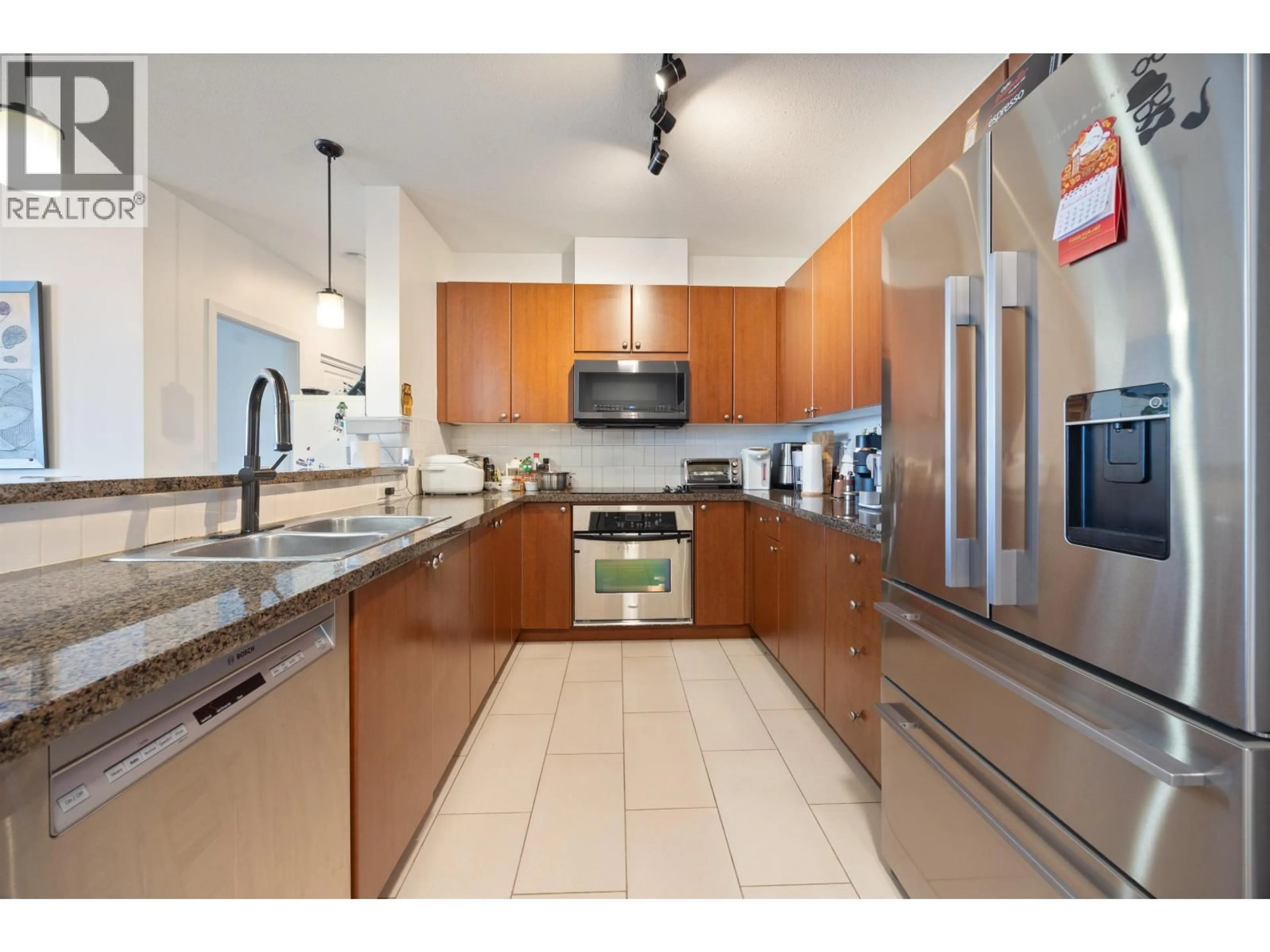 Unknown for 1703 - 15 ROYAL AVENUE, New Westminster British Columbia V3L0A9