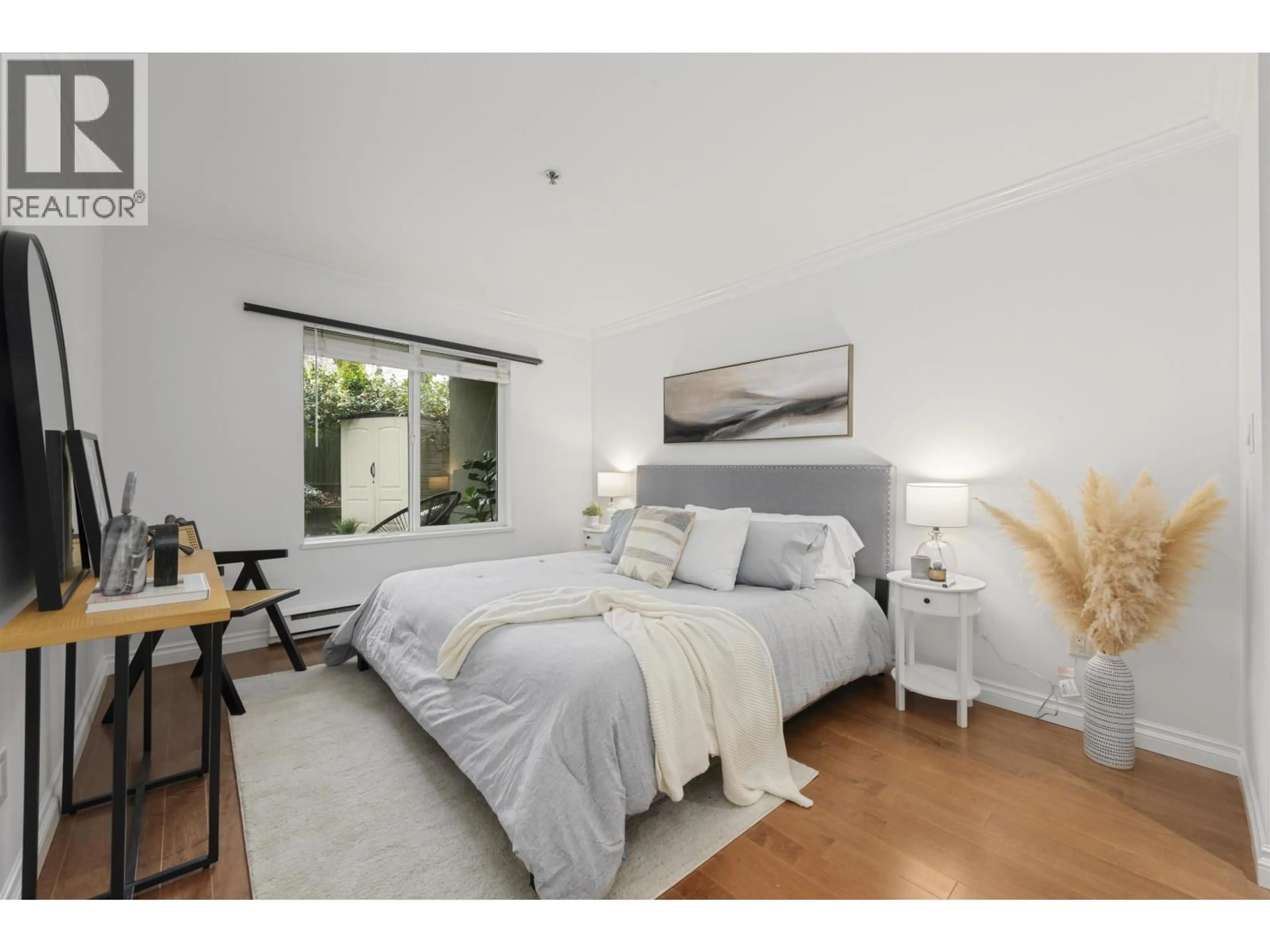 Bedroom with bed, unknown for 103 - 1925 2ND AVENUE, Vancouver British Columbia V6J1J2