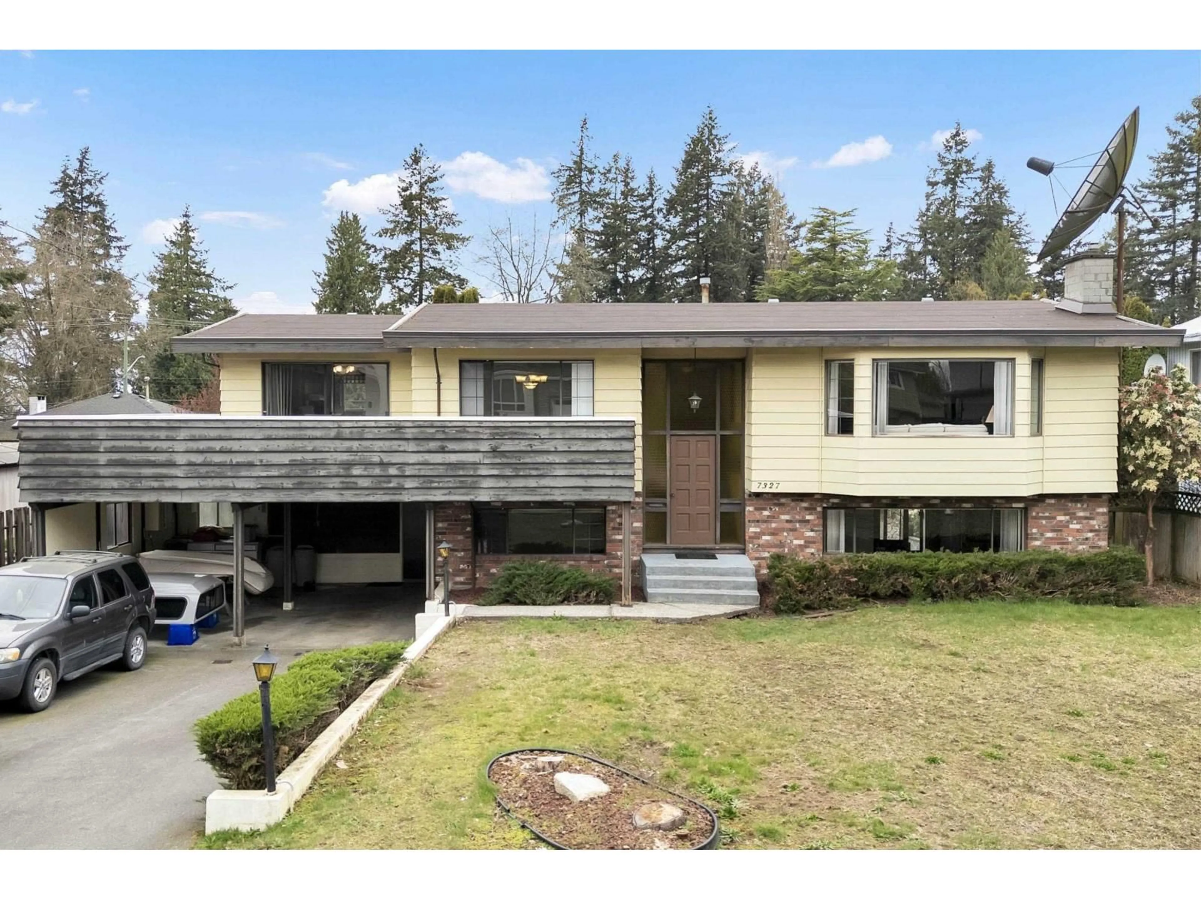 Unknown for 7327 112A STREET, Delta British Columbia V4C4Y1