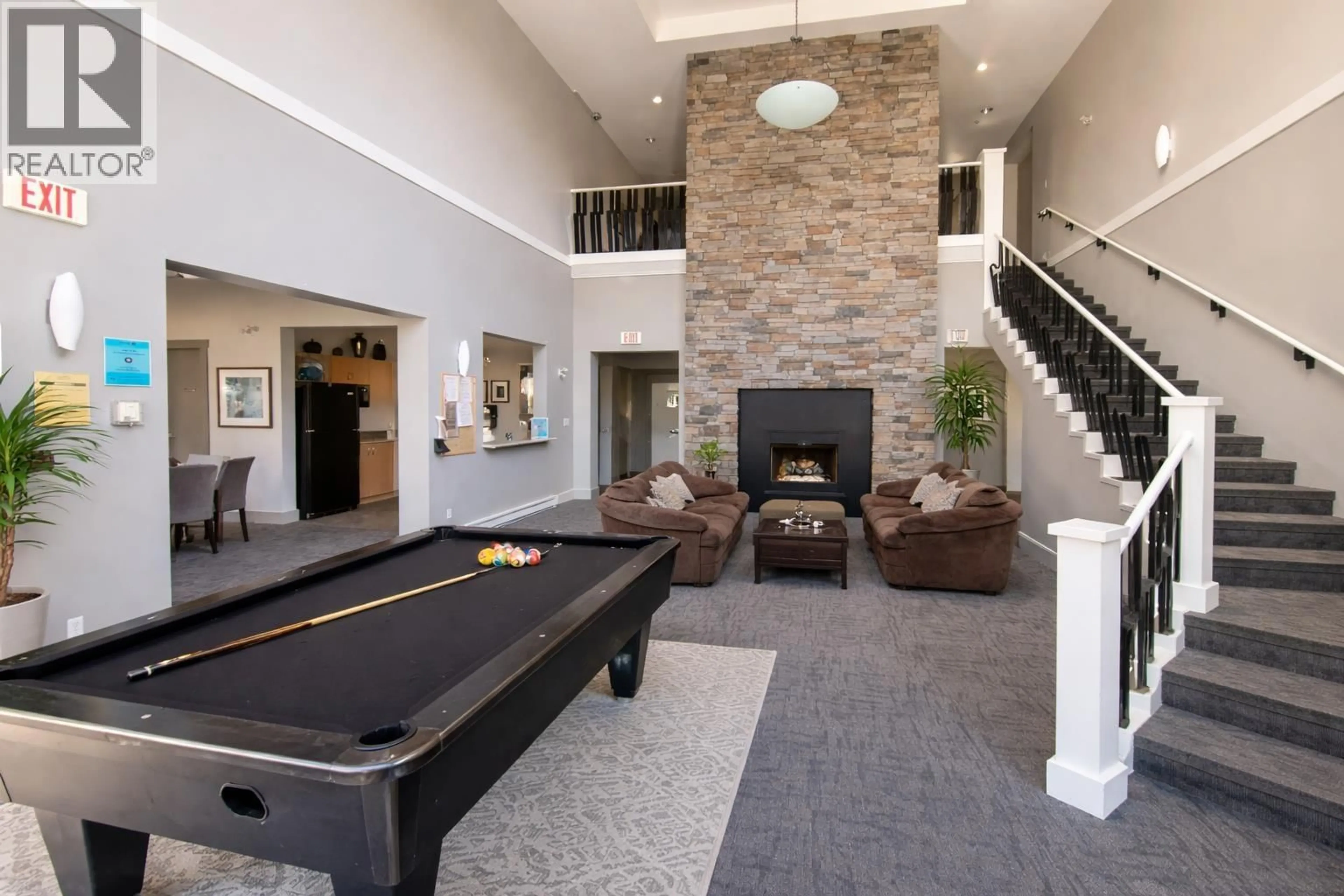 Unknown for 203 - 2951 SILVER SPRINGS BOULEVARD, Coquitlam British Columbia V3E3S4