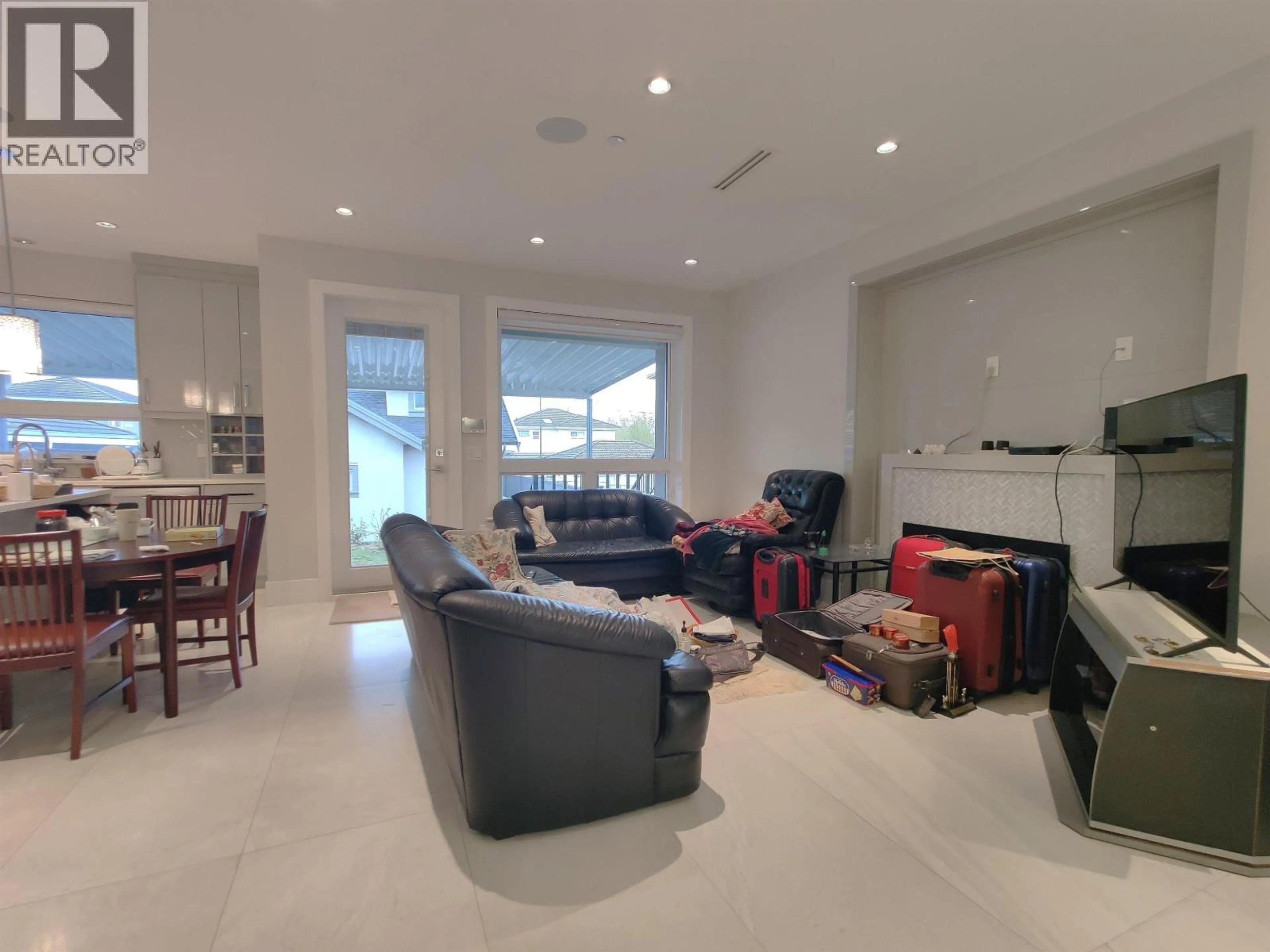 Living room with furniture, unknown for 2177 40TH AVENUE, Vancouver British Columbia V5P1J4