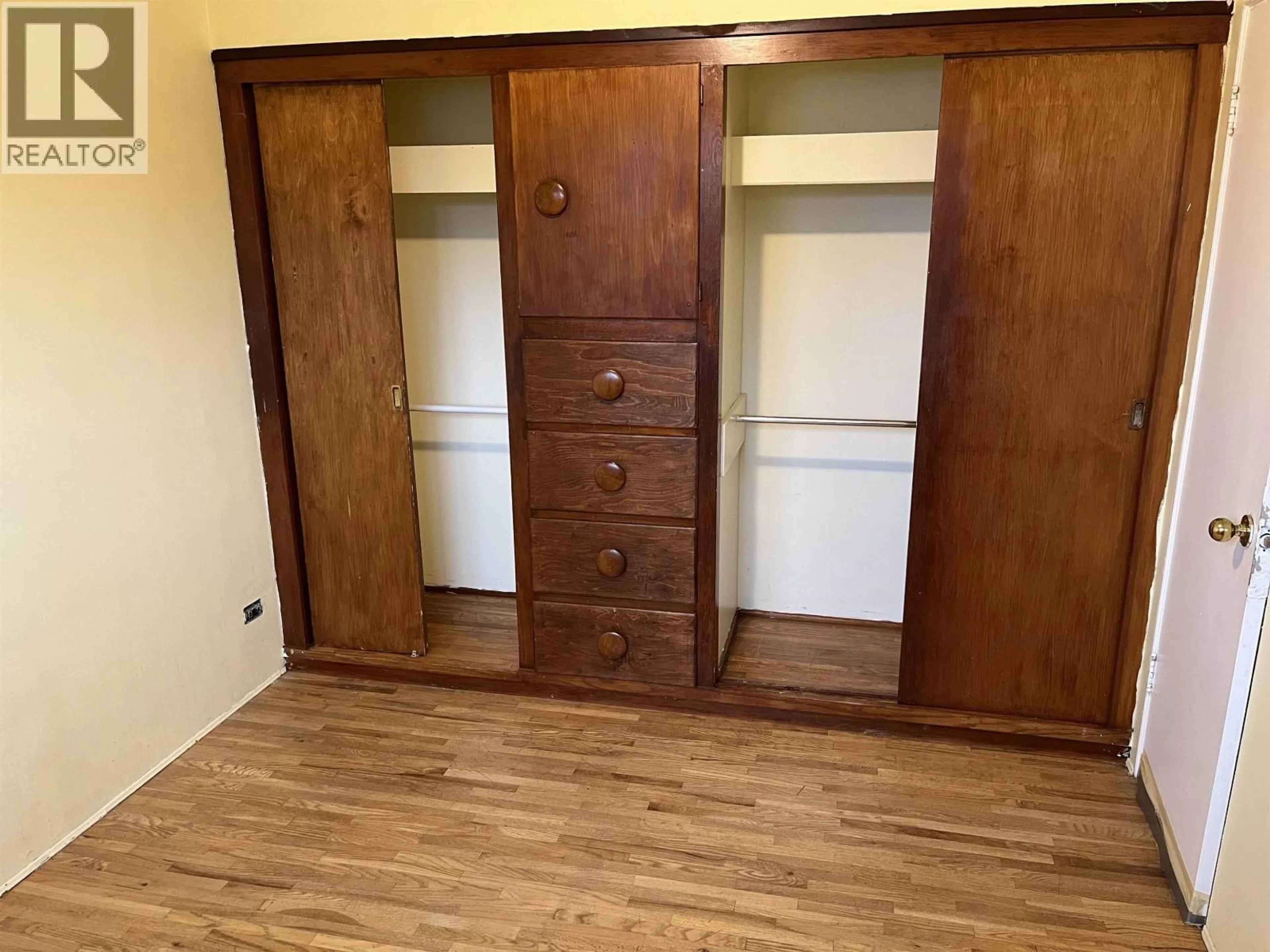 Storage room or clothes room or walk-in closet for 1419 30TH AVENUE, Vancouver British Columbia V5N3A1