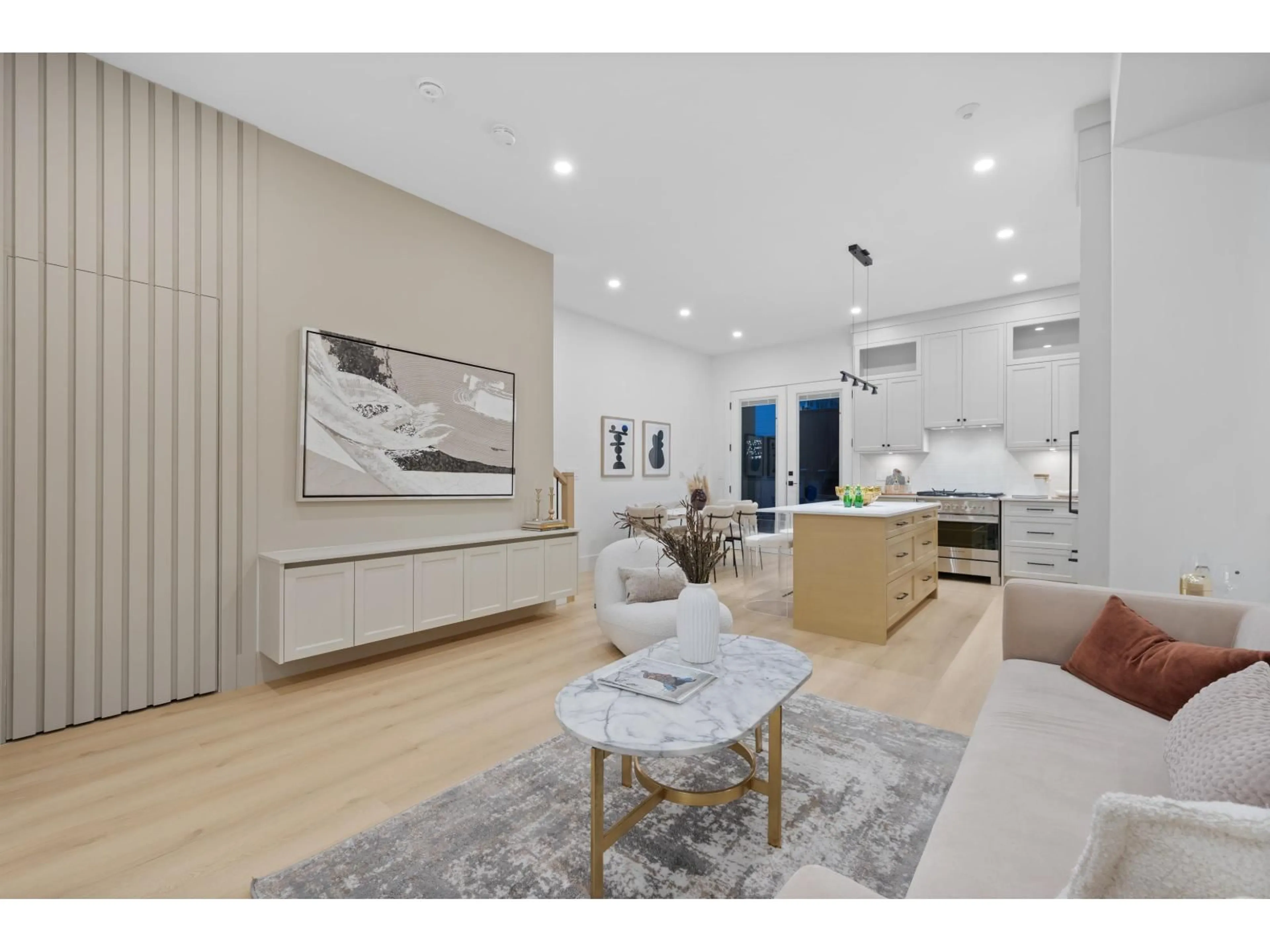 Living room with furniture, unknown for 101 - 1830 165A STREET, Surrey British Columbia V3Z9X5