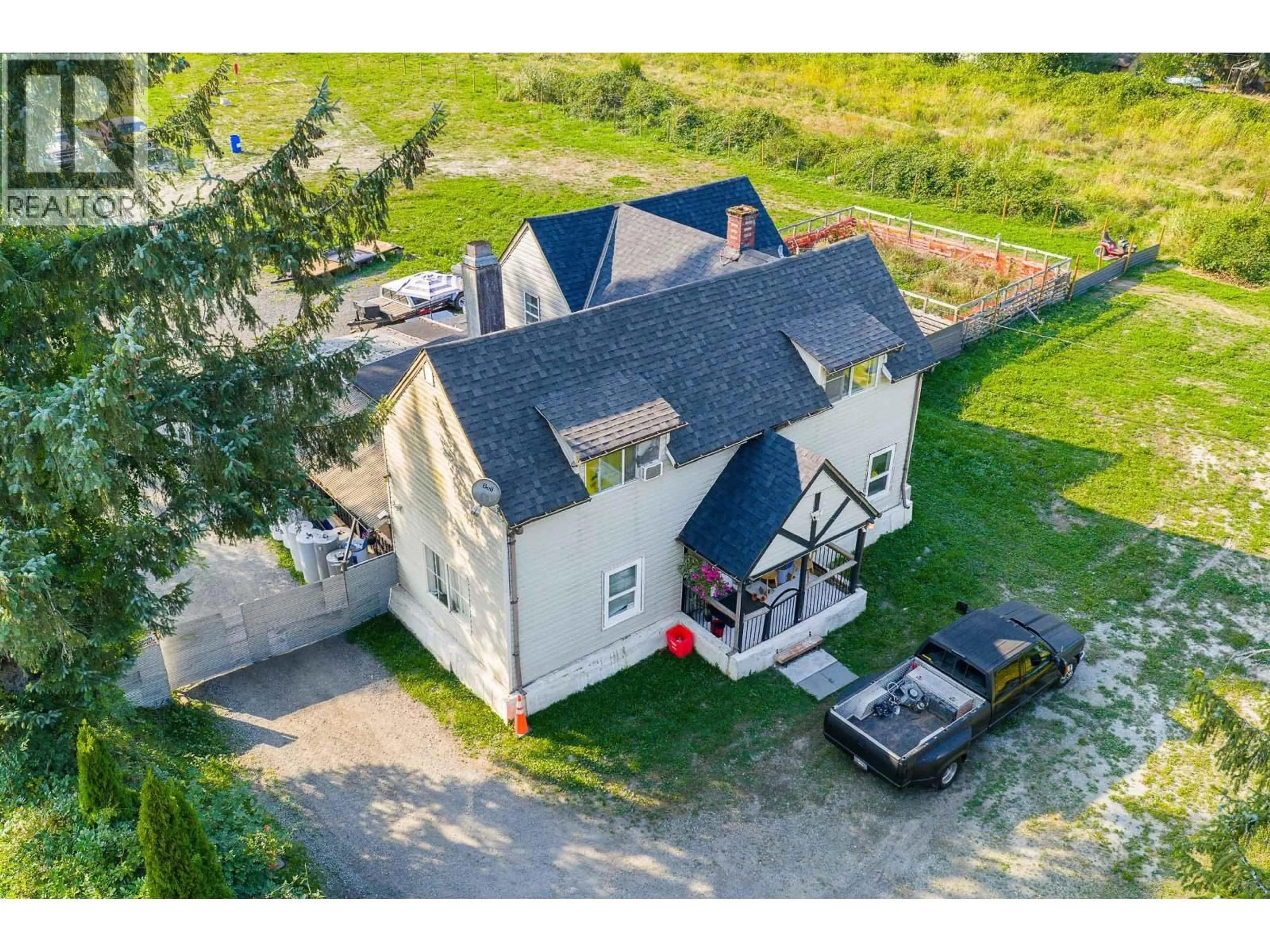 A pic from outside/outdoor area/front of a property/back of a property/a pic from drone, building for 13511 224 STREET, Maple Ridge British Columbia V4R2P8