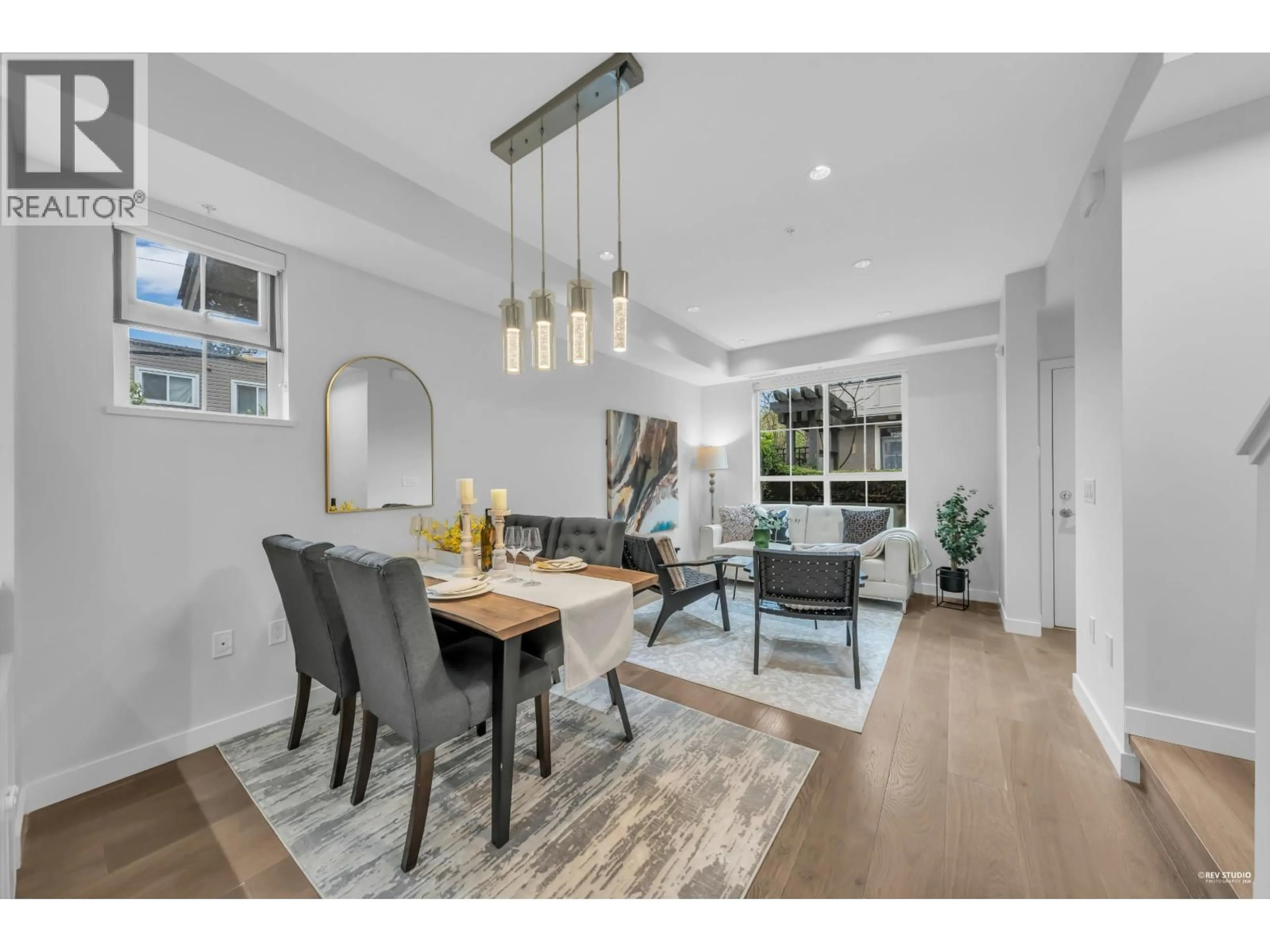 Unknown for 8576 OSLER STREET, Vancouver British Columbia V6P0G4