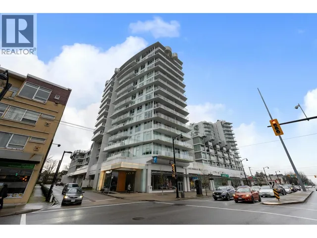 1210 - 2220 KINGSWAY, Vancouver