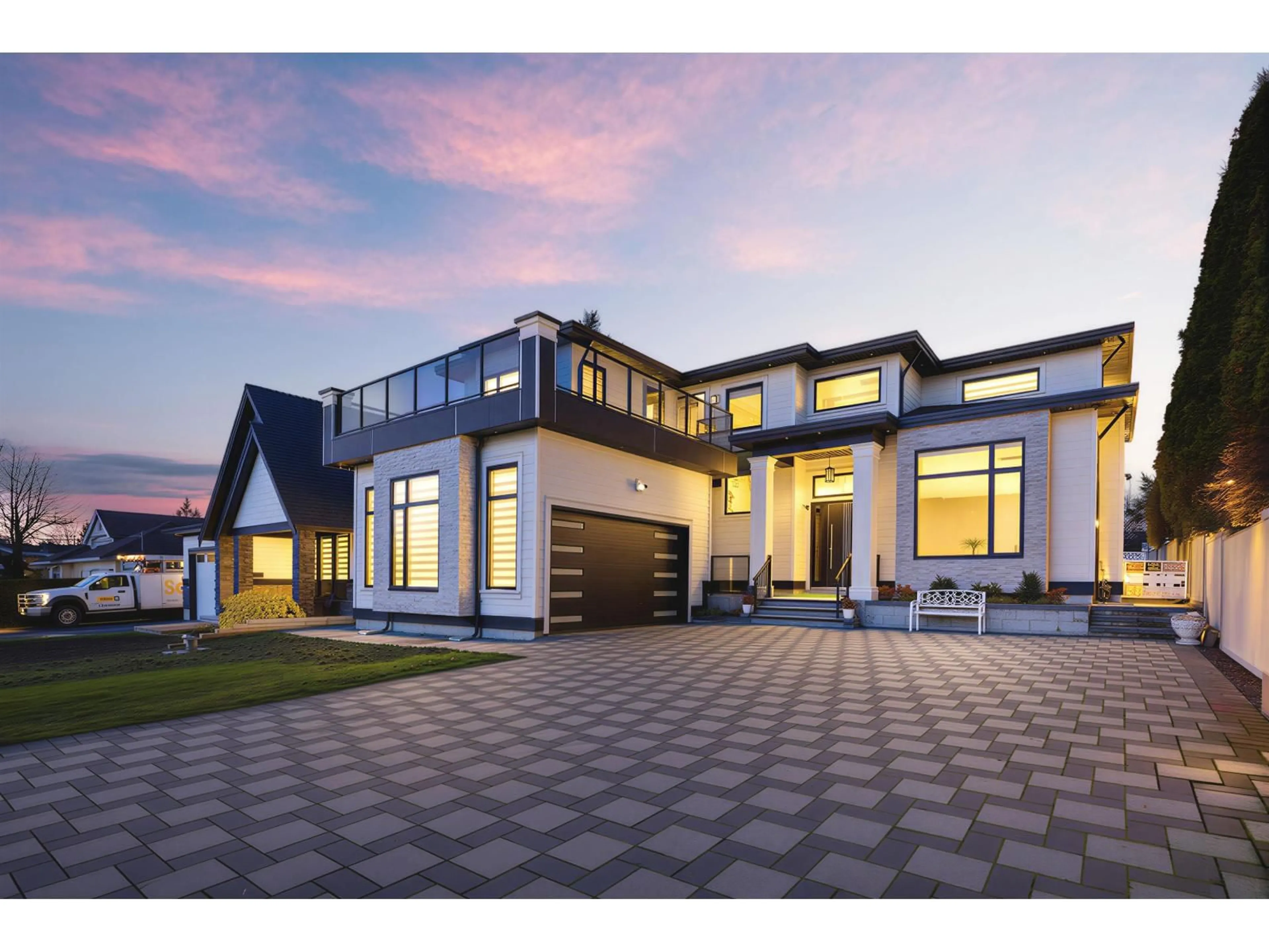 Home with brick exterior material, unknown for 17875 59A AVENUE, Surrey British Columbia V3S1R2