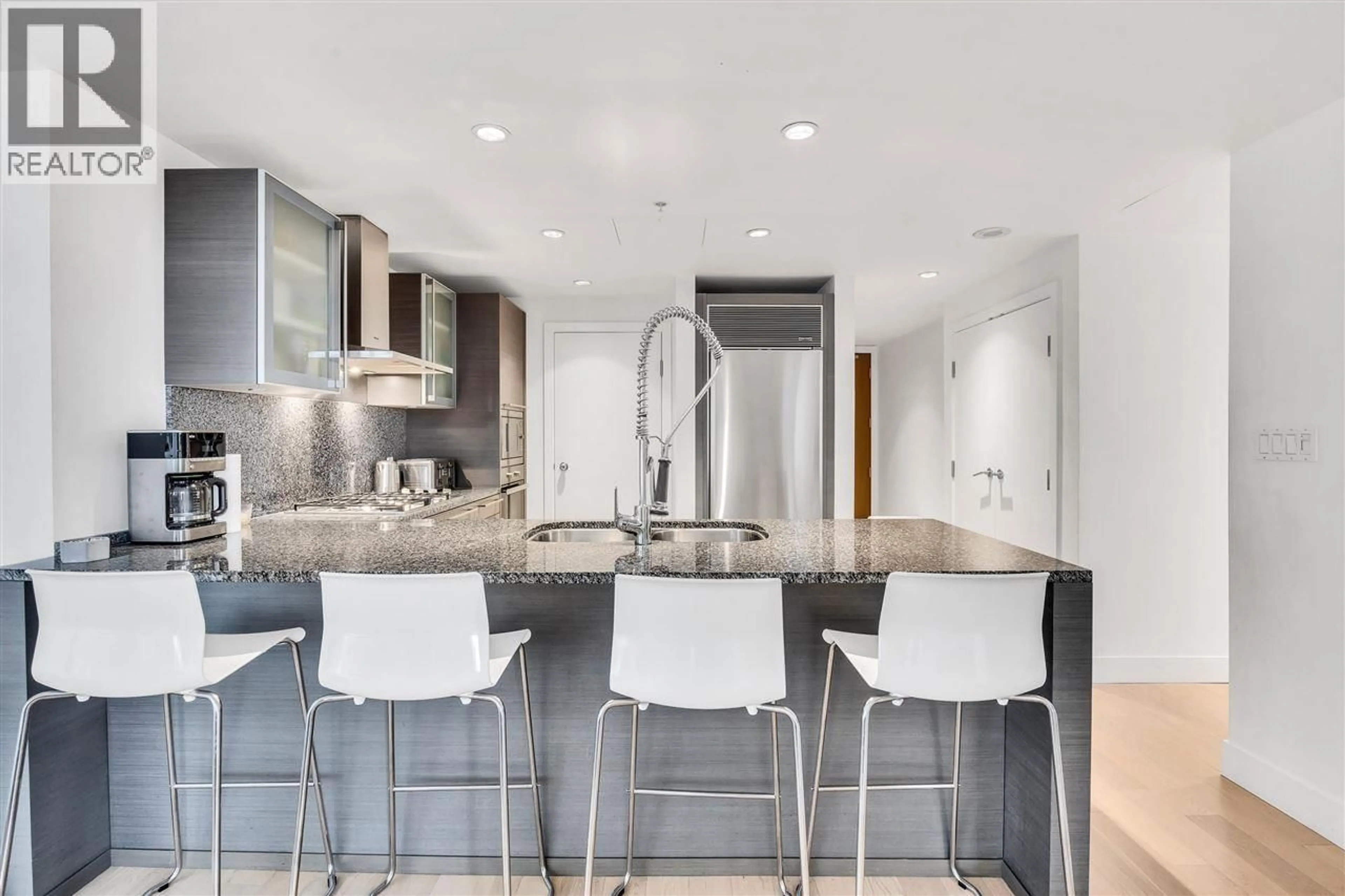 Contemporary kitchen, ceramic/tile floor for 2208 - 1111 ALBERNI STREET, Vancouver British Columbia V6E4V2