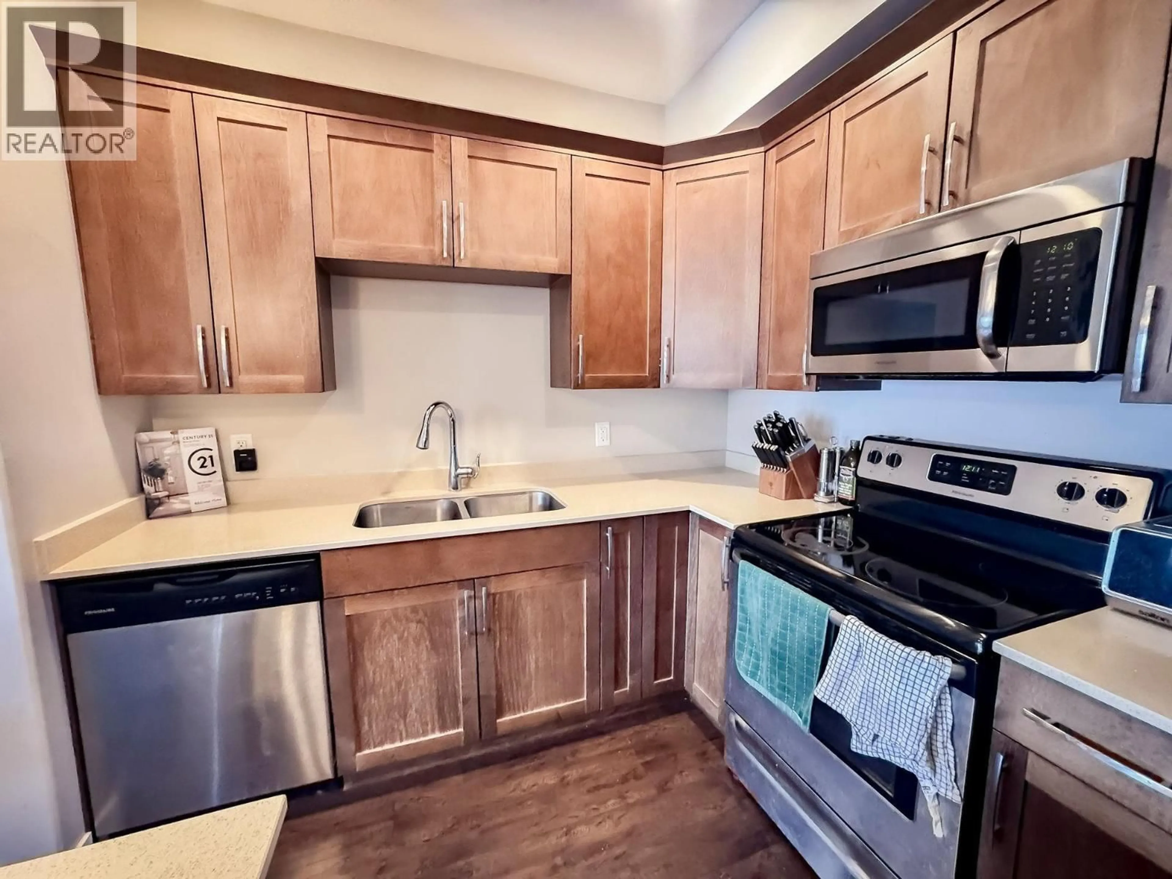 Standard kitchen, unknown for 213 - 11205 105 AVENUE, Fort St. John British Columbia V1J0L3