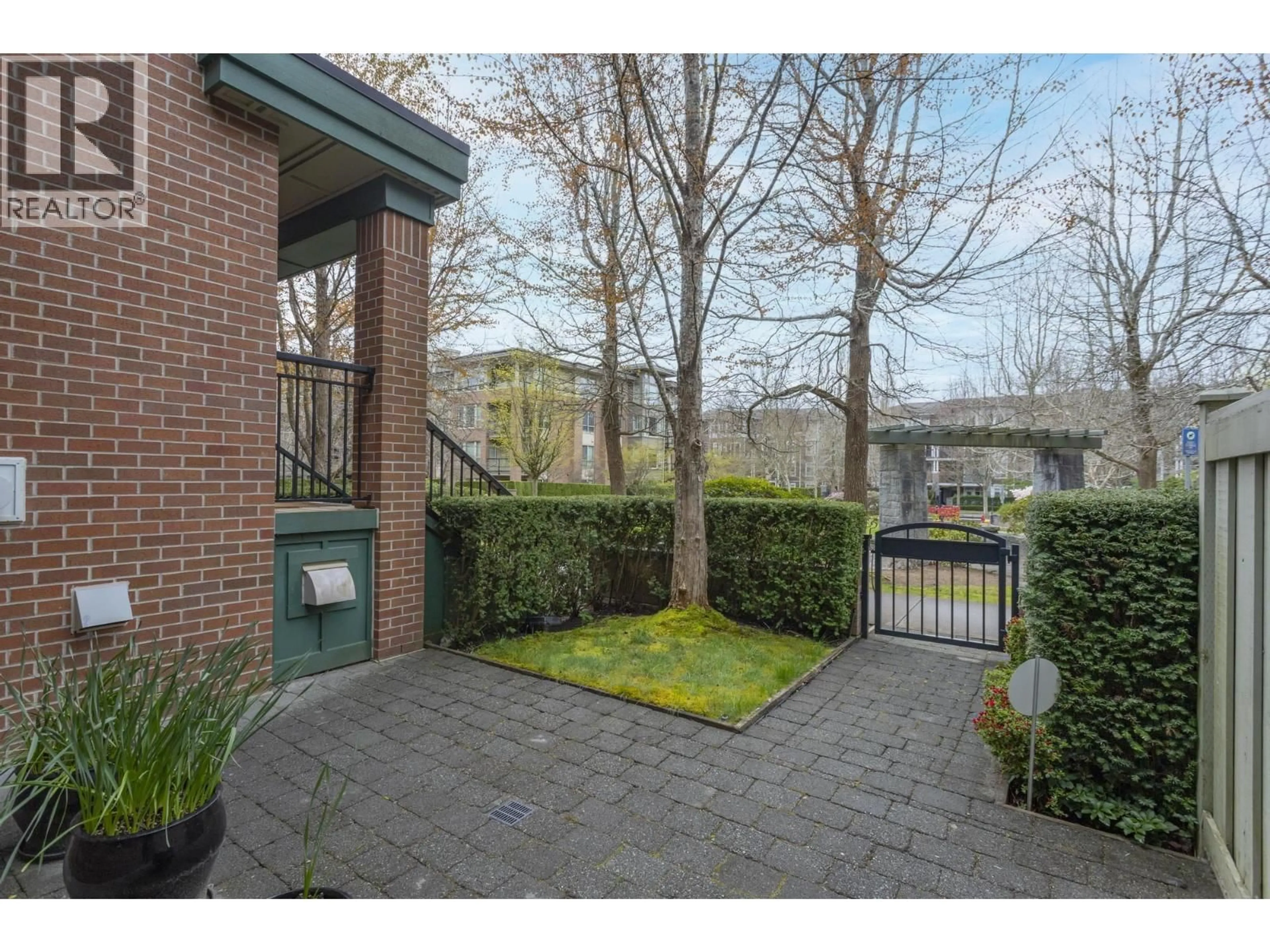 Patio, street for 6238 LOGAN LANE, Vancouver British Columbia V6T2K9