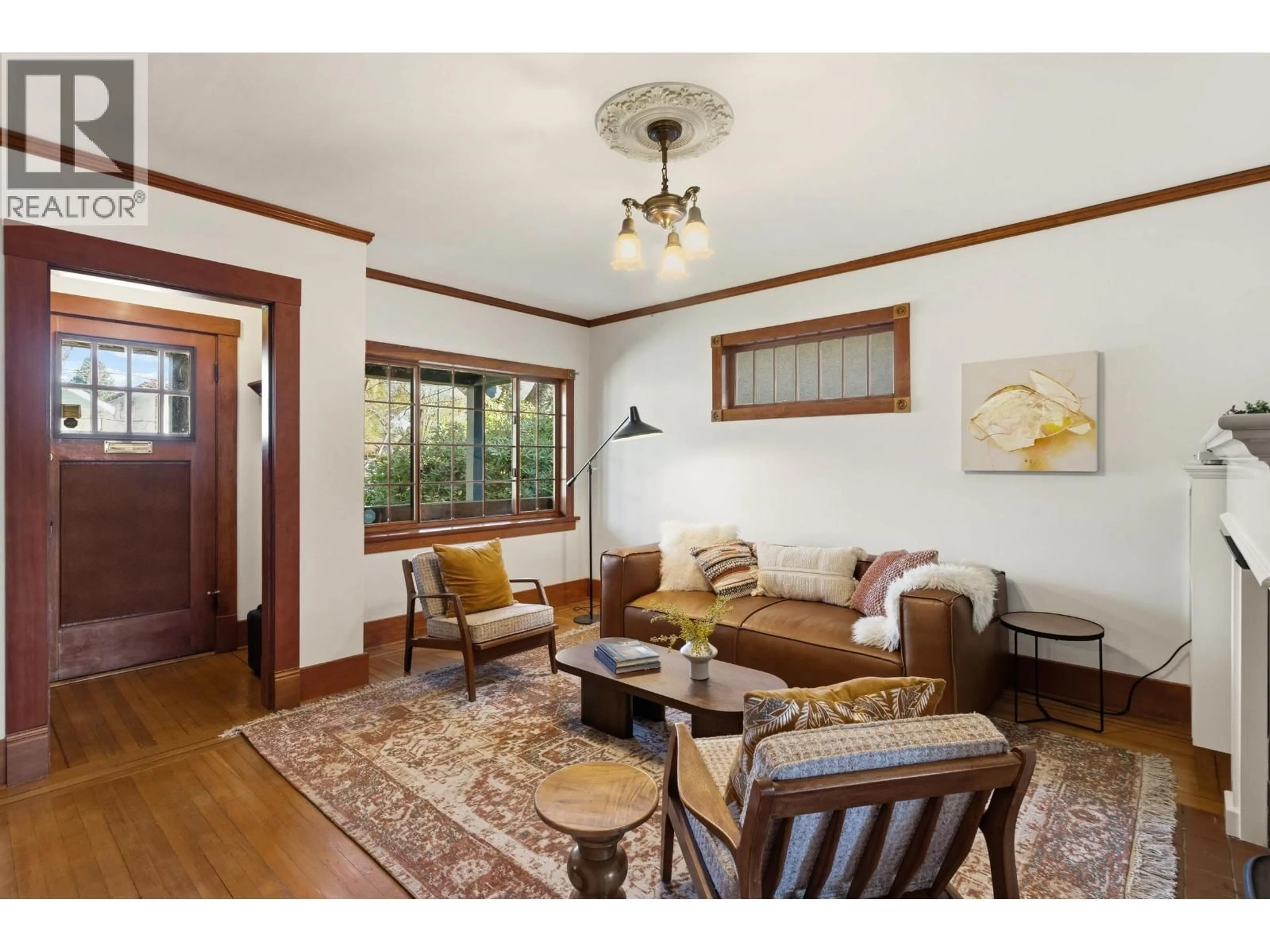 Living room with furniture, unknown for 2282 7TH AVENUE, Vancouver British Columbia V5N1S7