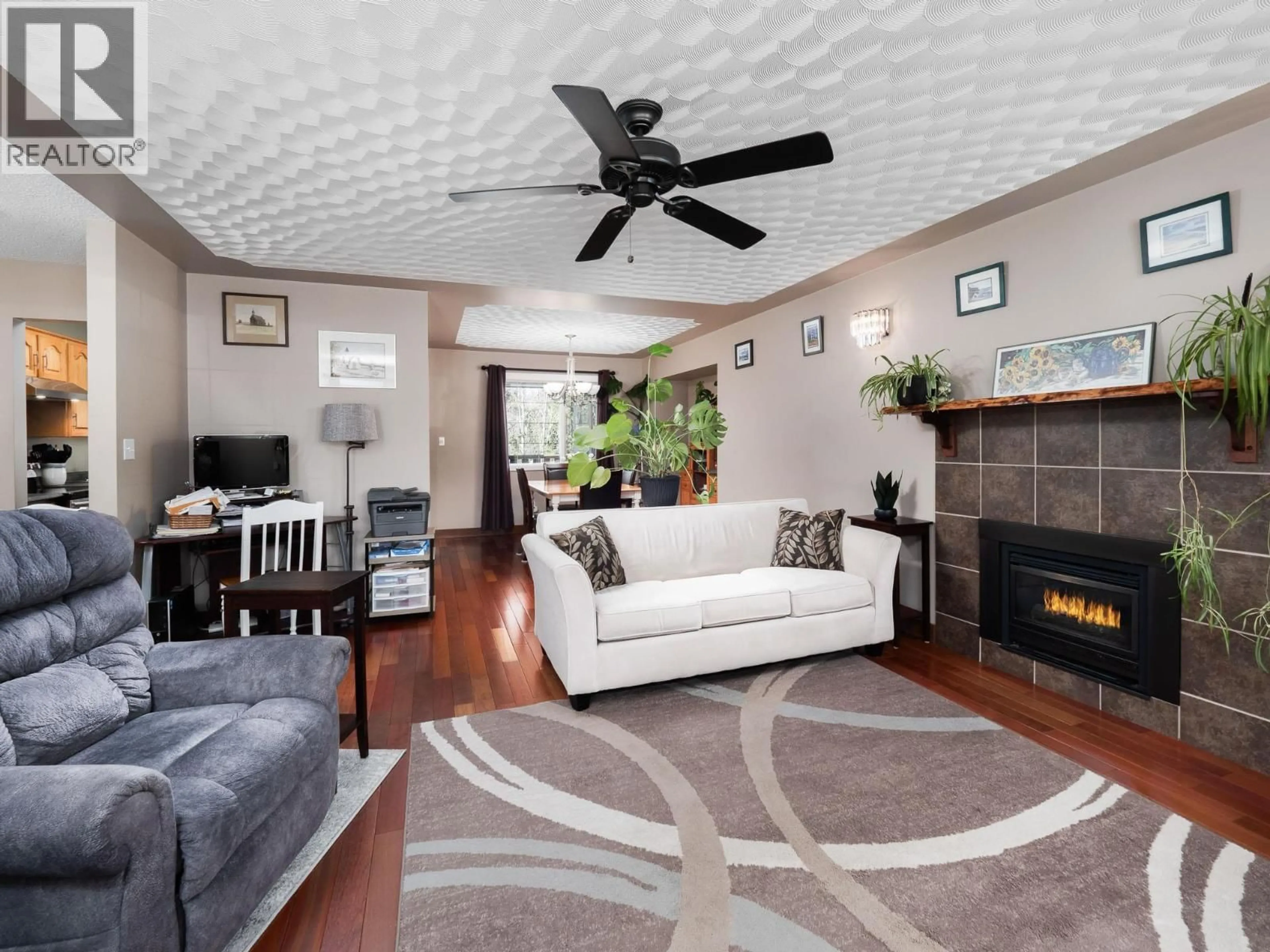 Living room with furniture, unknown for 3449 CLEARWOOD PLACE, Prince George British Columbia V2K4R1