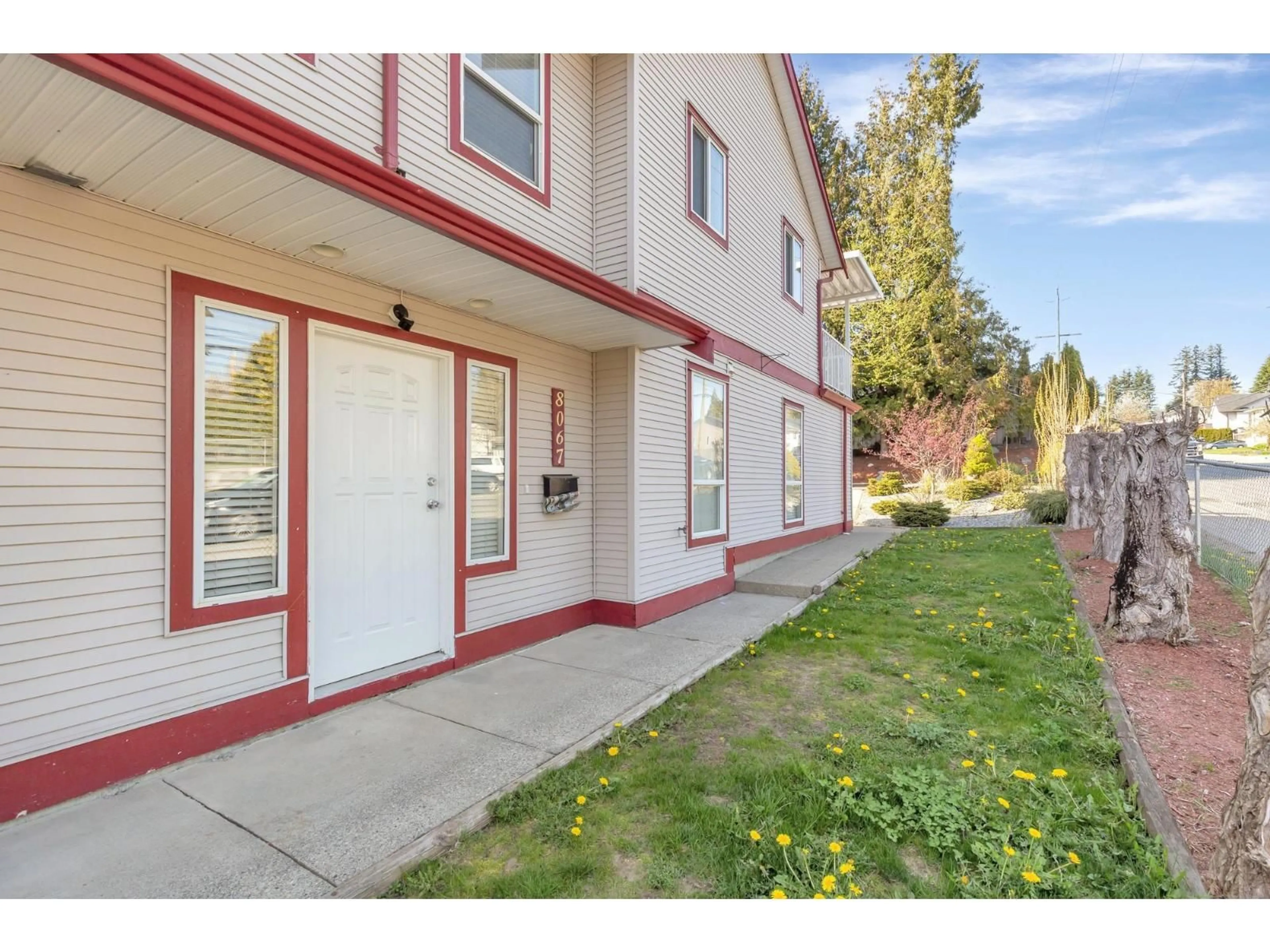 Unknown for 8067 CEDAR STREET, Mission British Columbia V2V3N2