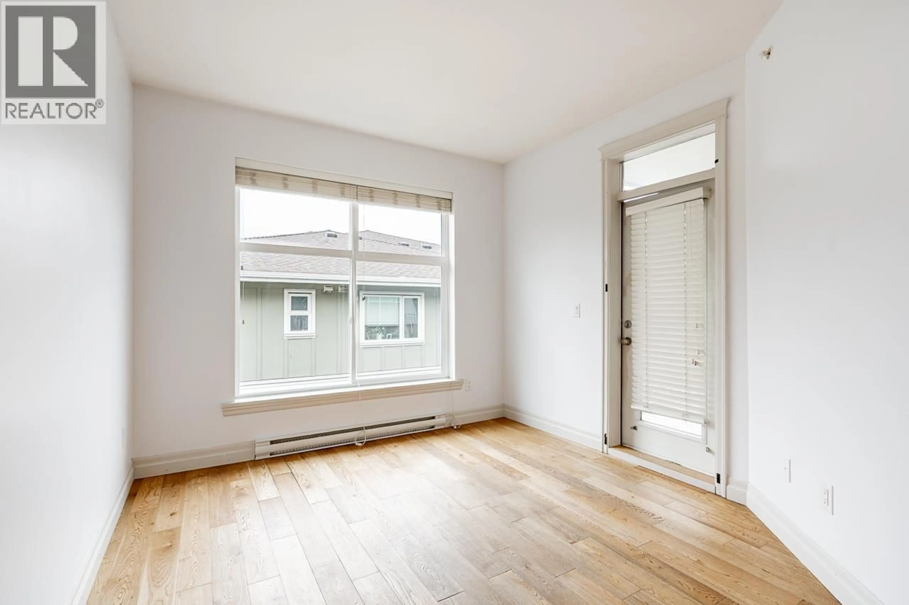 A pic of a room for 414 - 2343 ATKINS AVENUE, Port Coquitlam British Columbia V3C1Y7