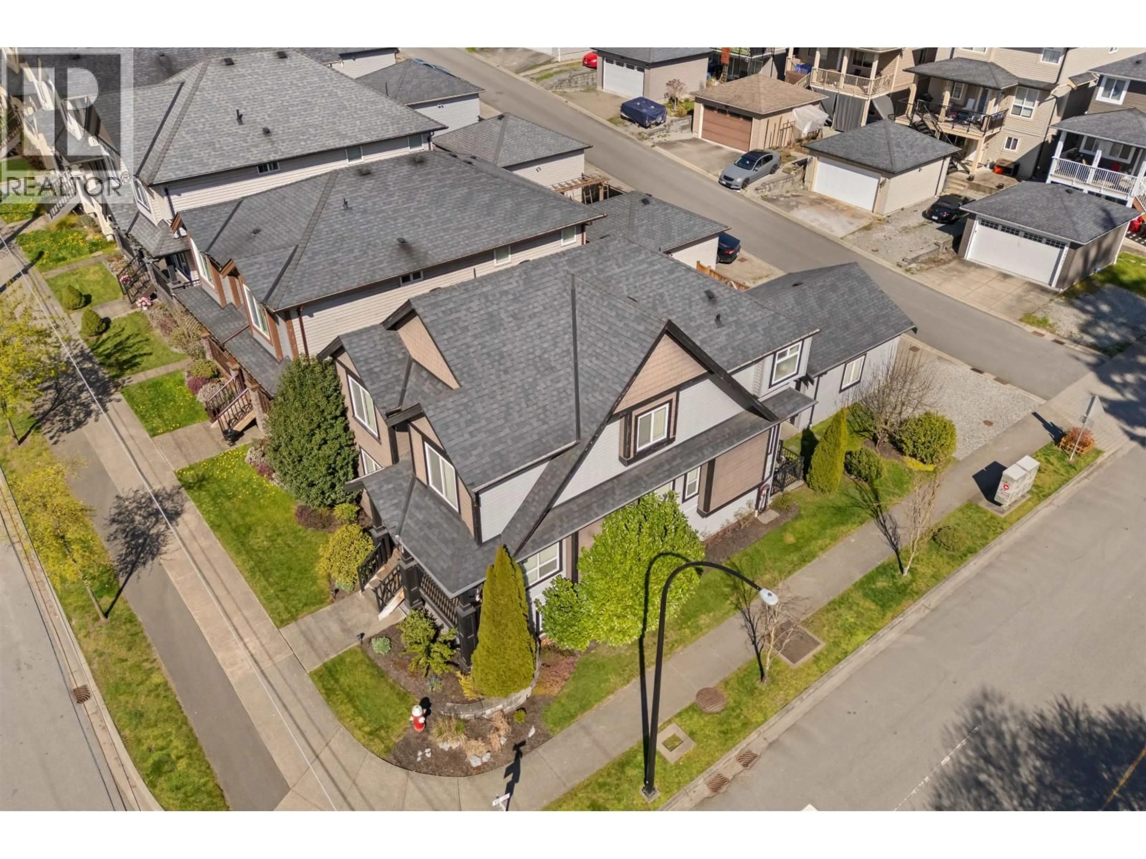A pic from outside/outdoor area/front of a property/back of a property/a pic from drone, street for 10310 240 STREET, Maple Ridge British Columbia V2W0G4