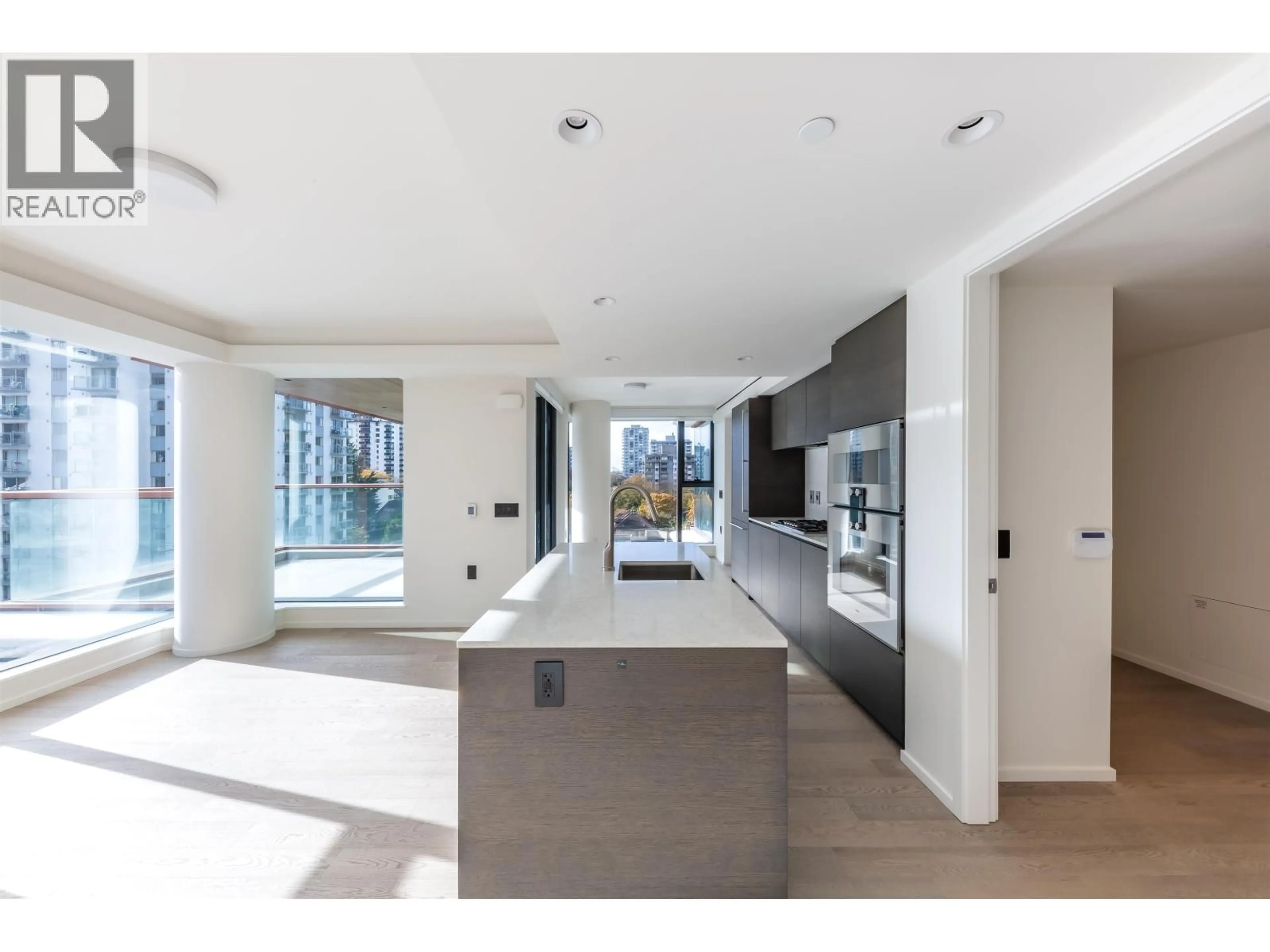 Open concept kitchen, unknown for 1006 - 1408 ROBSON STREET, Vancouver British Columbia V6G0E6
