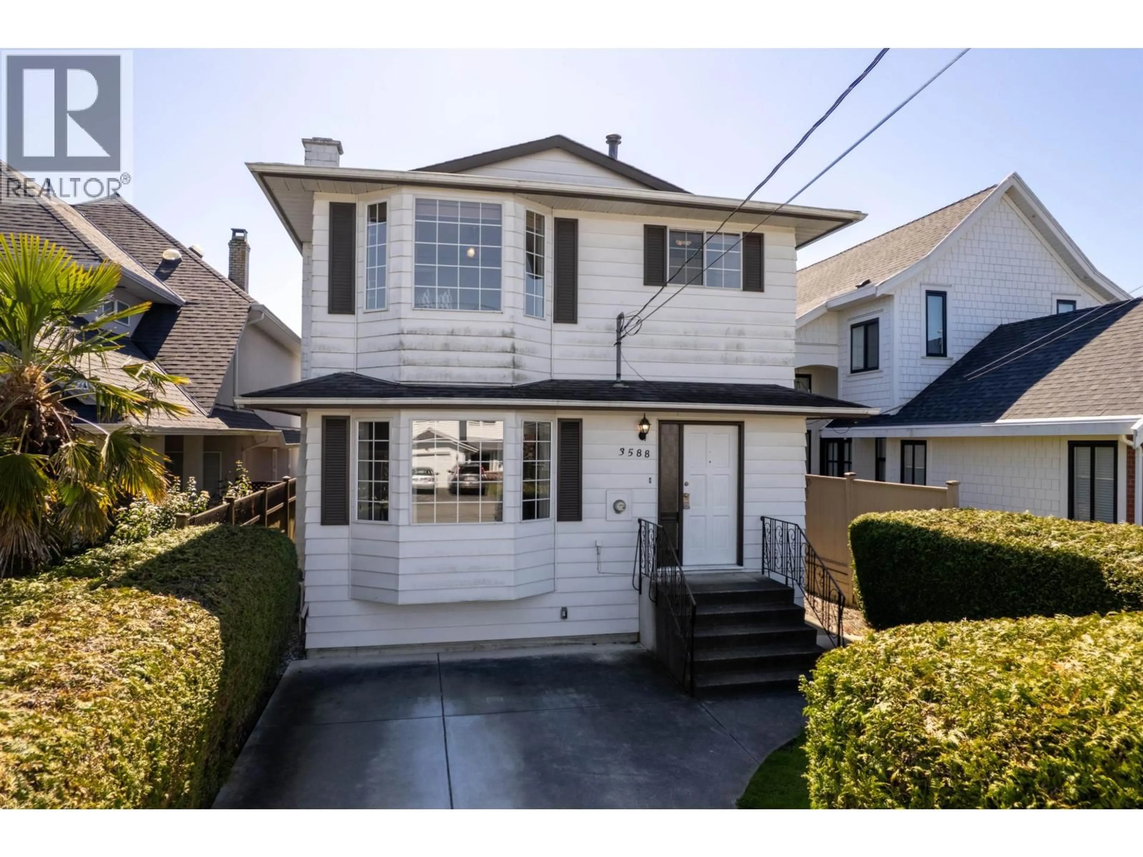 Home with vinyl exterior material, street for 3588 GEORGIA STREET, Richmond British Columbia V7E2S1