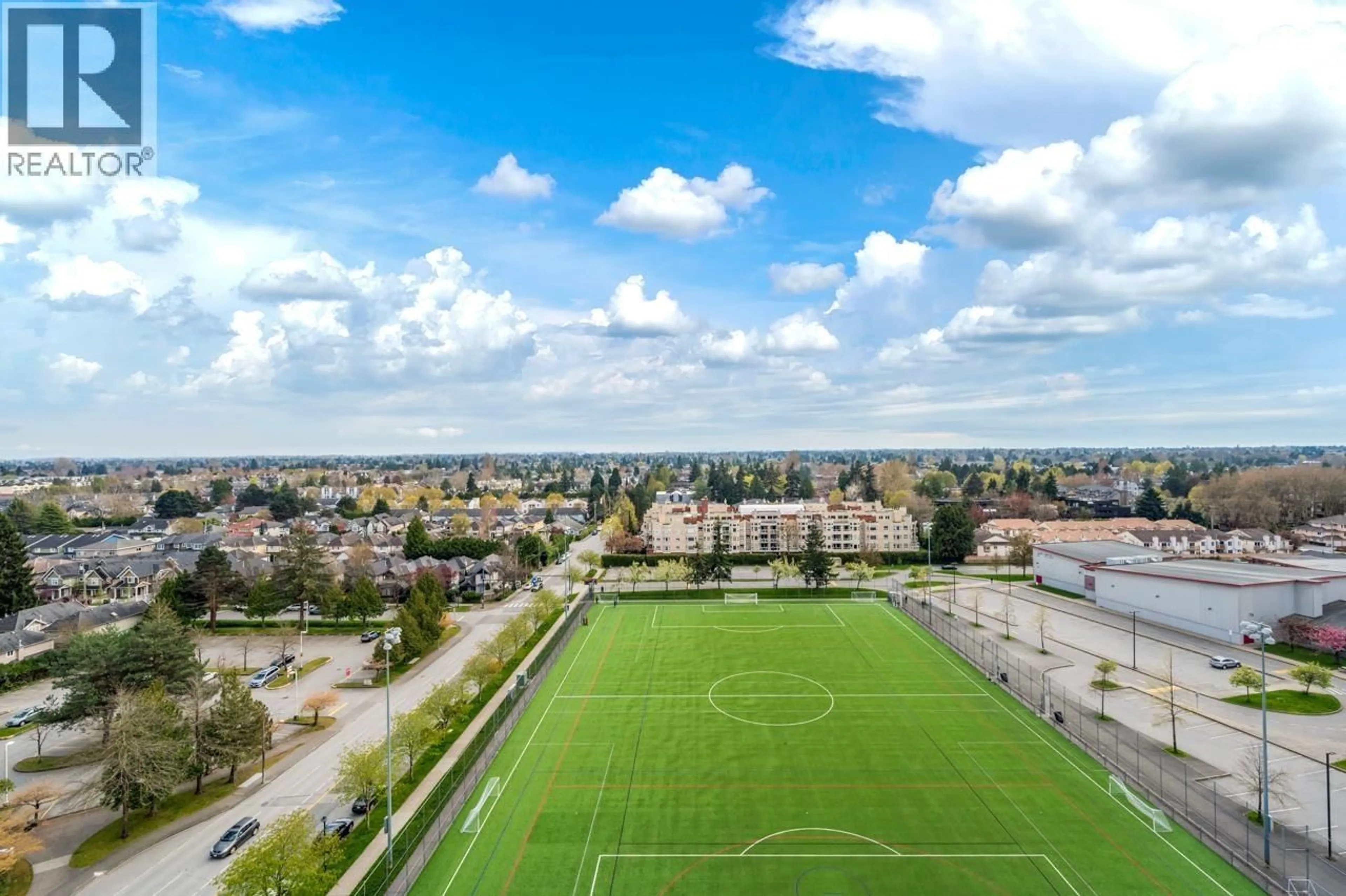 A pic from outside/outdoor area/front of a property/back of a property/a pic from drone, unknown for 1402 - 7760 GRANVILLE AVENUE, Richmond British Columbia V6Y4C2