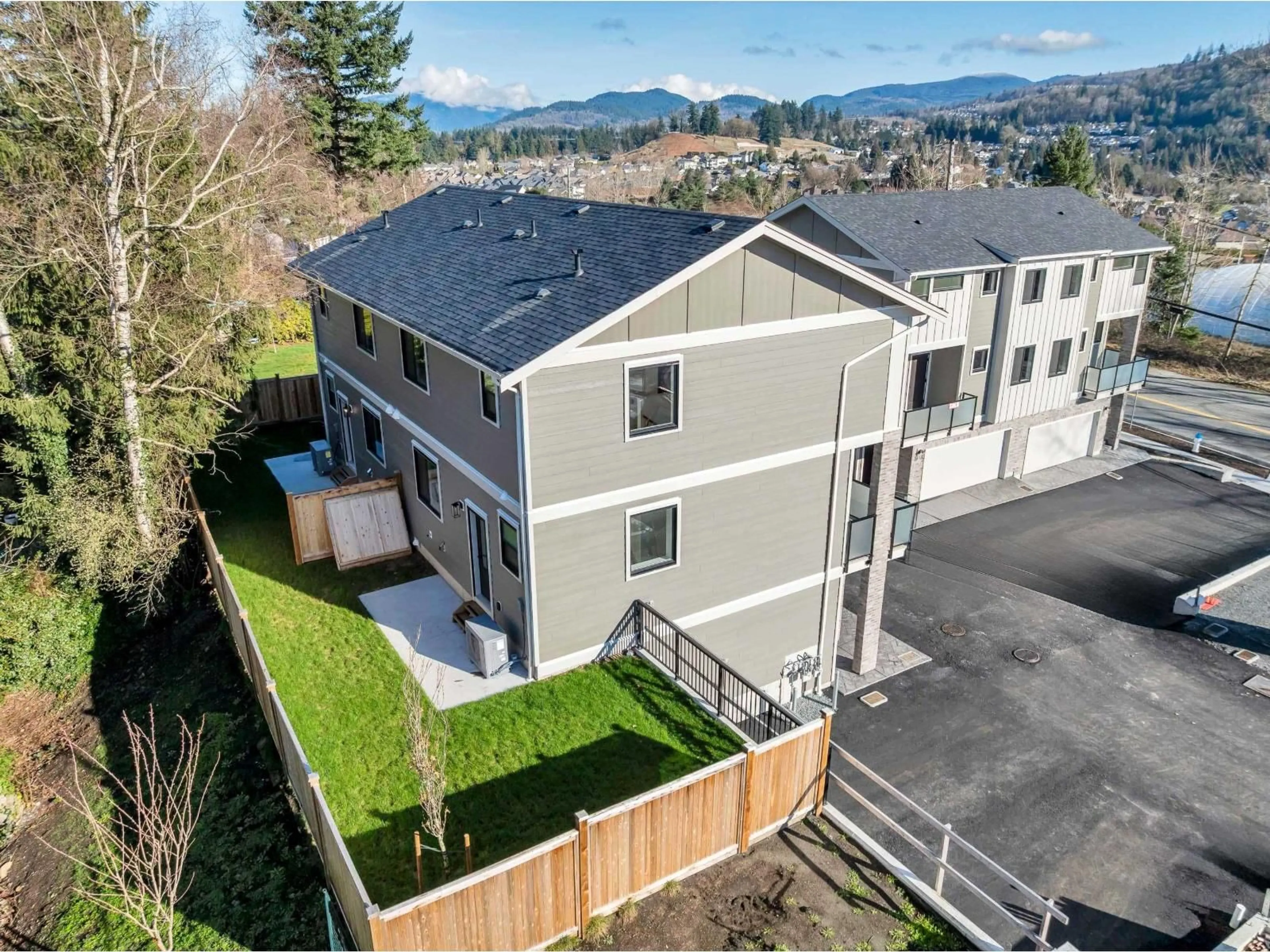 A pic from outside/outdoor area/front of a property/back of a property/a pic from drone, mountain view for 2465 BECK ROAD, Abbotsford British Columbia V2S4S3