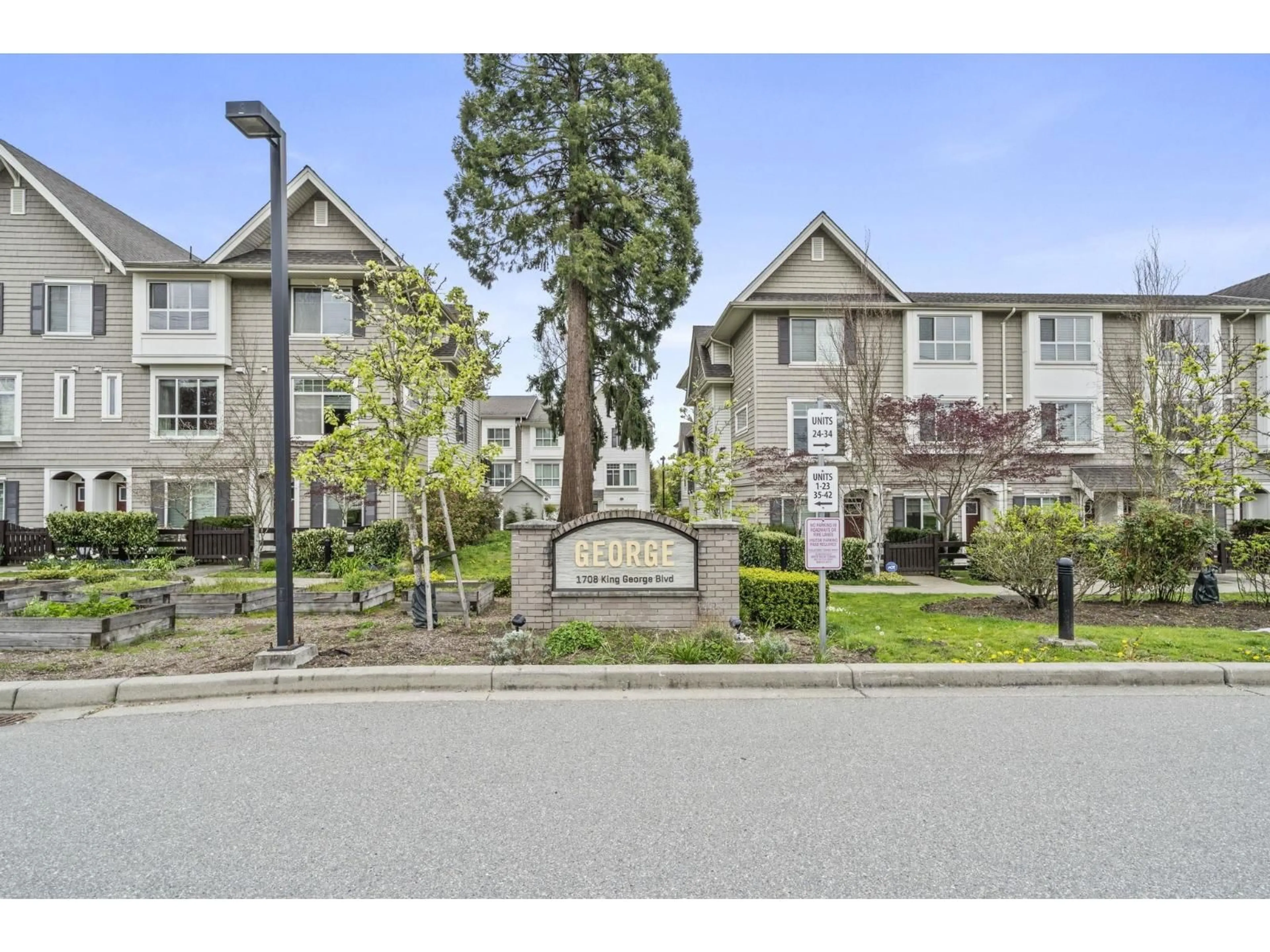 A pic from outside/outdoor area/front of a property/back of a property/a pic from drone, street for 36 - 1708 KING GEORGE BOULEVARD, Surrey British Columbia V4A4Z8