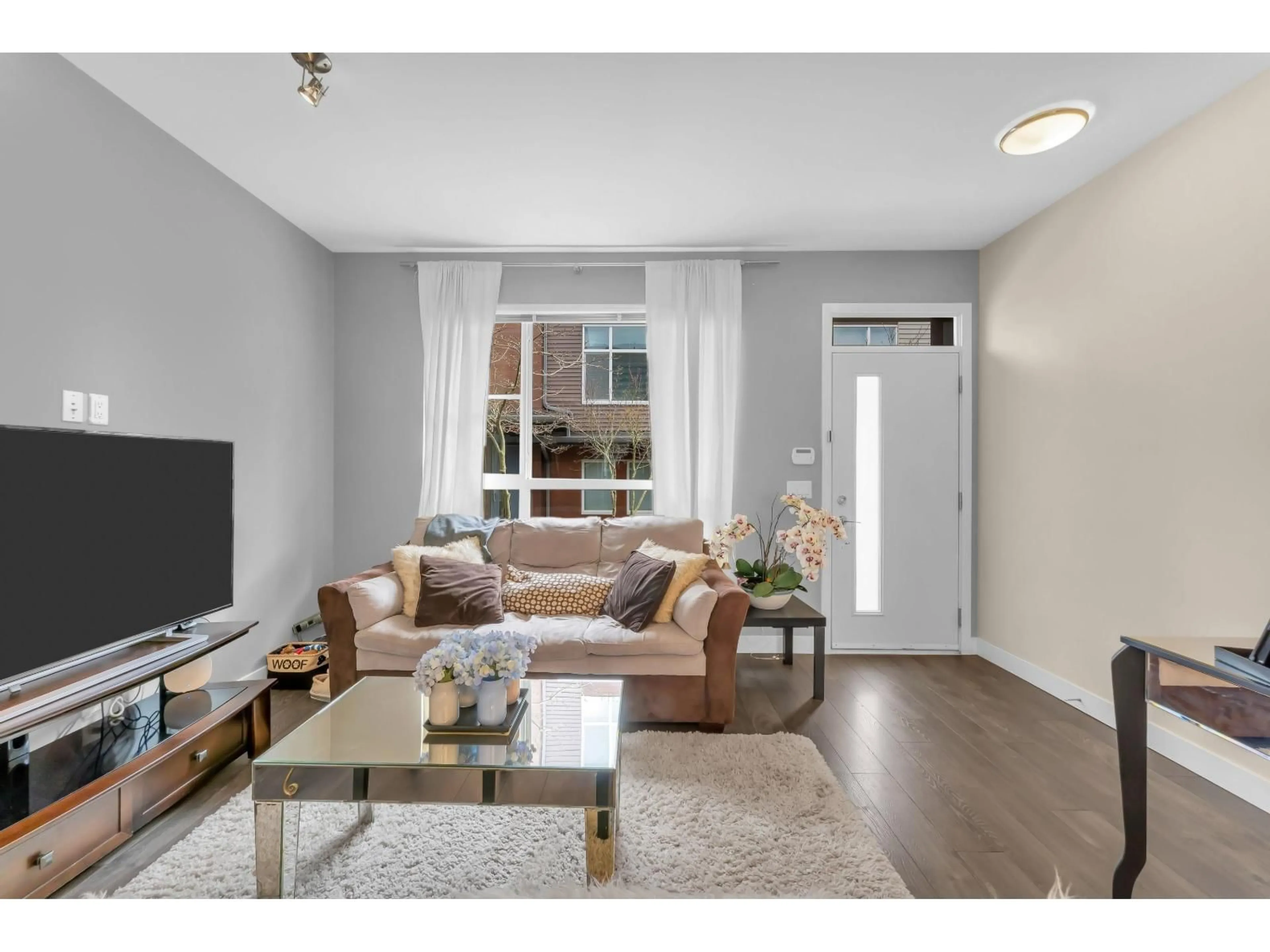 Living room with furniture, unknown for 114 - 2228 162 STREET, Surrey British Columbia V3Z6P4