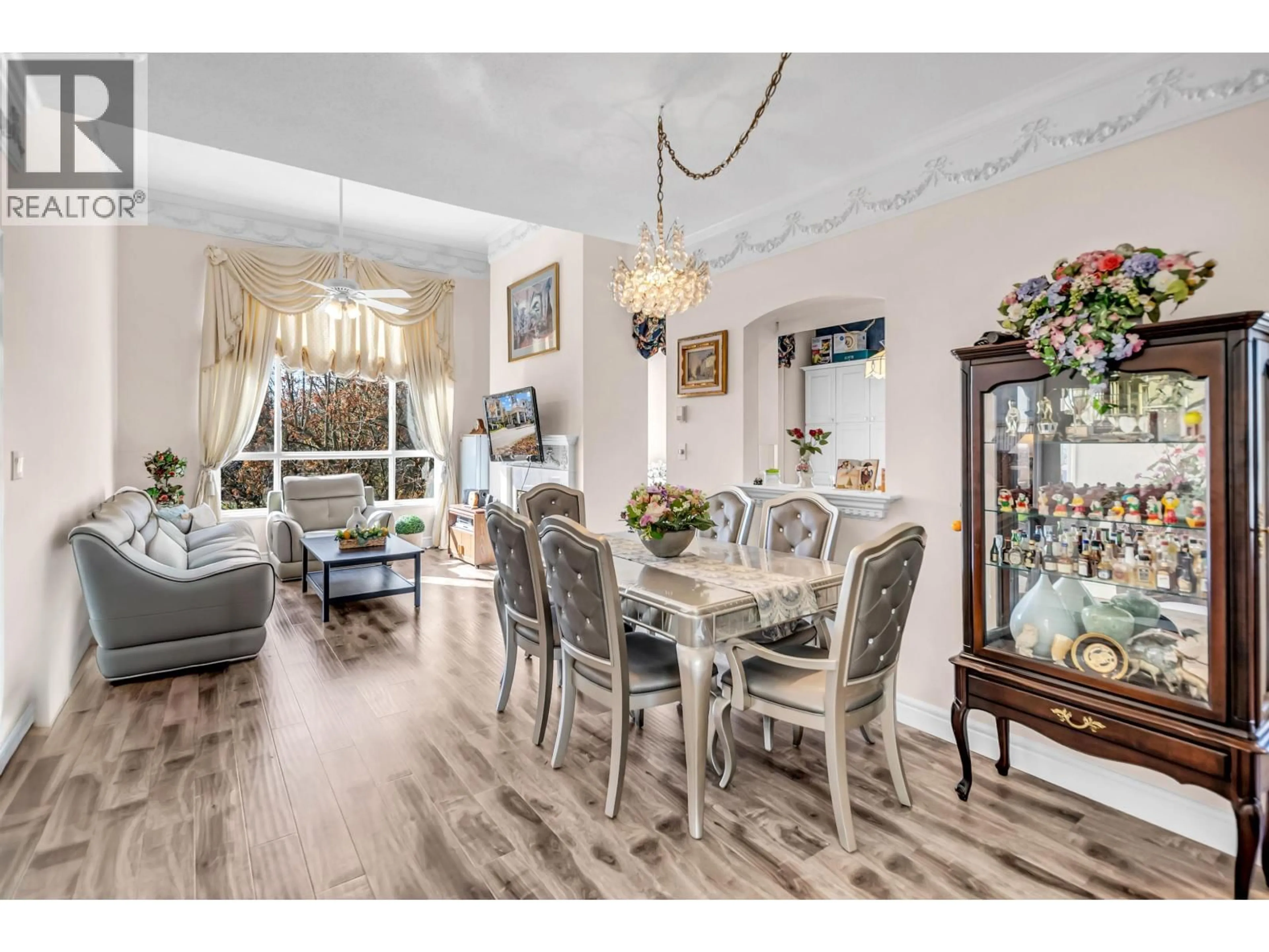 Dining room, unknown for 409 - 3098 GUILDFORD WAY, Coquitlam British Columbia V3B7W8