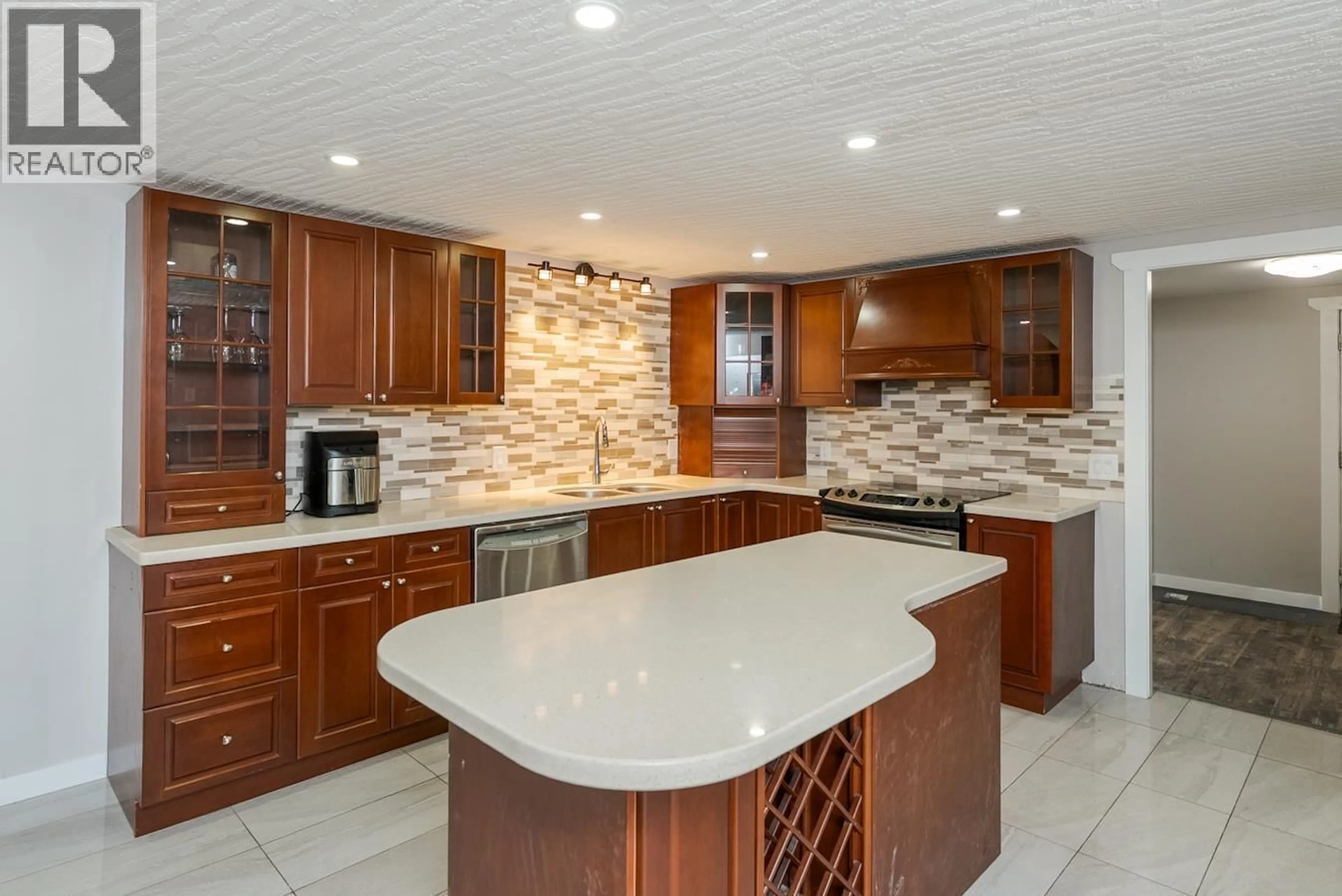 Contemporary kitchen, ceramic/tile floor for 6315 CUMMINGS ROAD, Prince George British Columbia V2N5W1