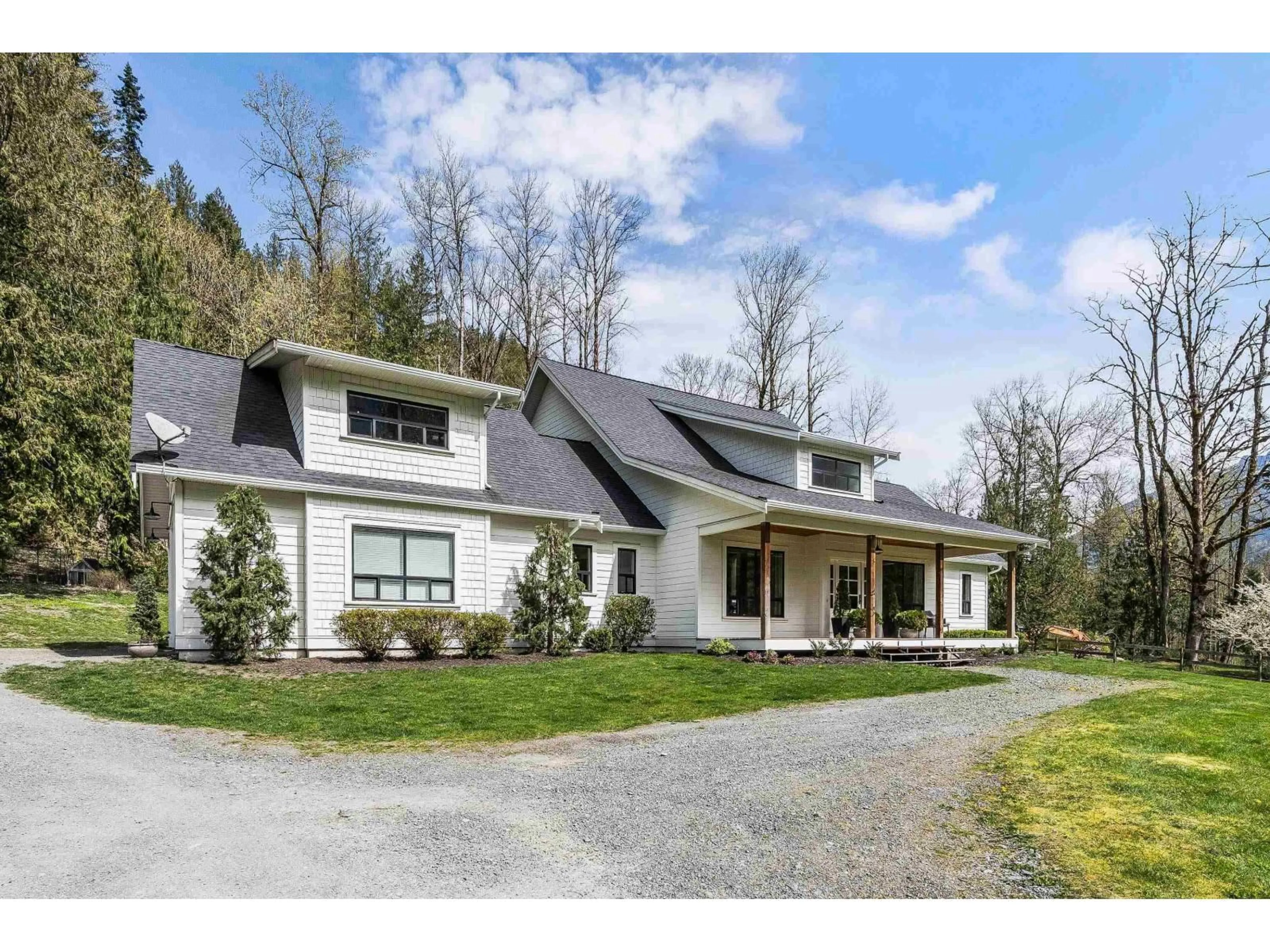 Unknown for 49439 CHILLIWACK LAKE ROAD, Chilliwack British Columbia V4Z1A6