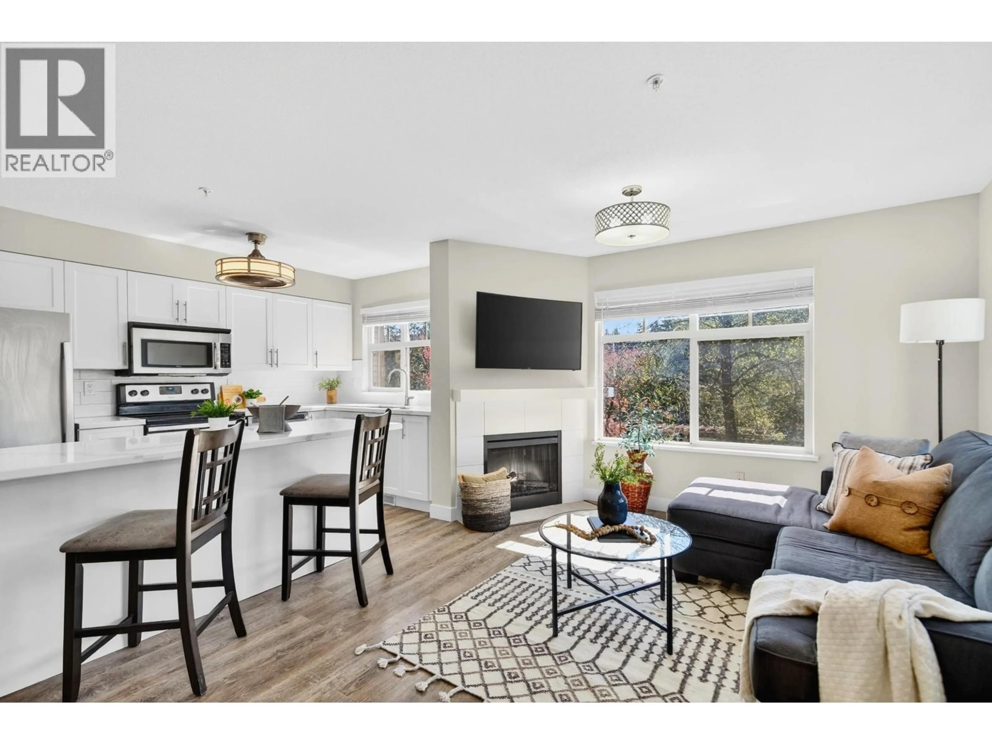 Open concept kitchen, unknown for 310 - 12248 224 STREET, Maple Ridge British Columbia V2X8W6