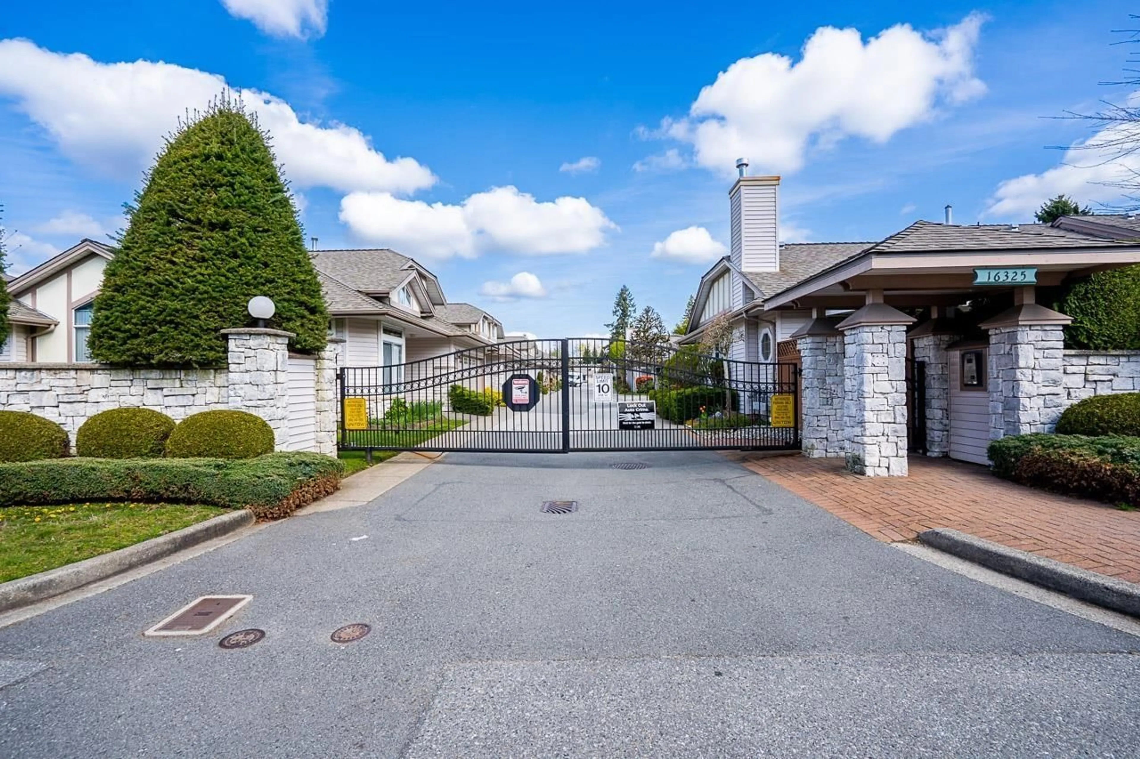 Patio, street for 23 - 16325 82 AVENUE, Surrey British Columbia V4N0P5