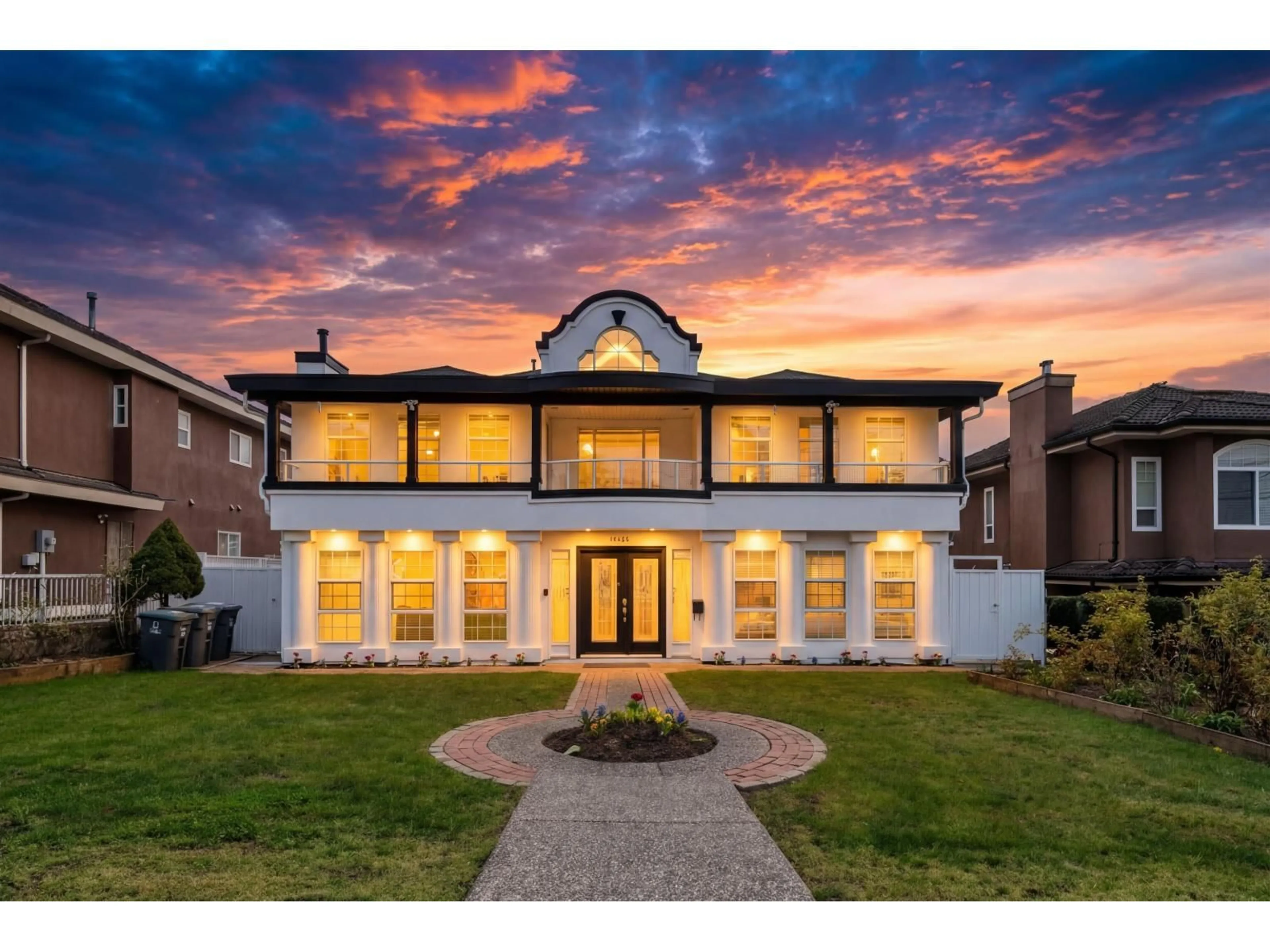 Home with brick exterior material, building for 13836 92 AVENUE, Surrey British Columbia V3V1J2