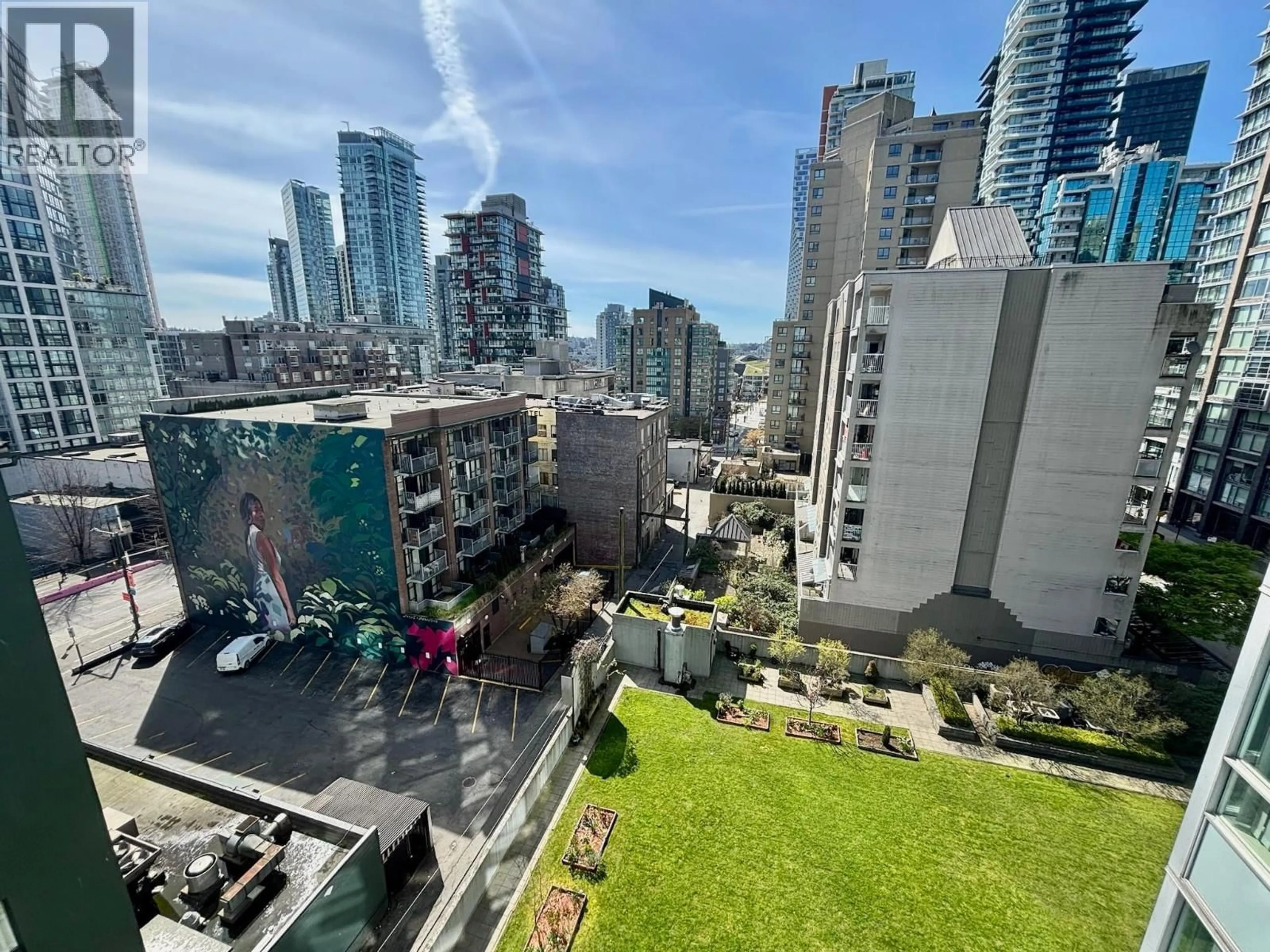 A pic from outside/outdoor area/front of a property/back of a property/a pic from drone, city buildings view from balcony for 809 - 1212 HOWE STREET, Vancouver British Columbia V6Z2M9