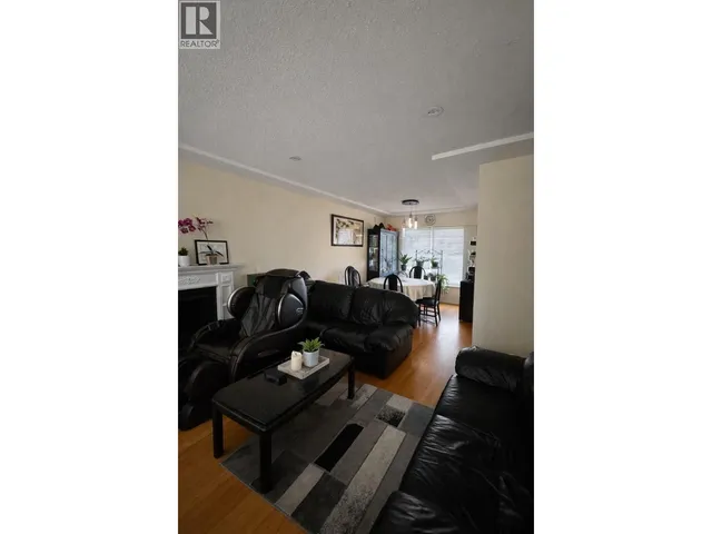 4720 PANDORA STREET, Burnaby 5