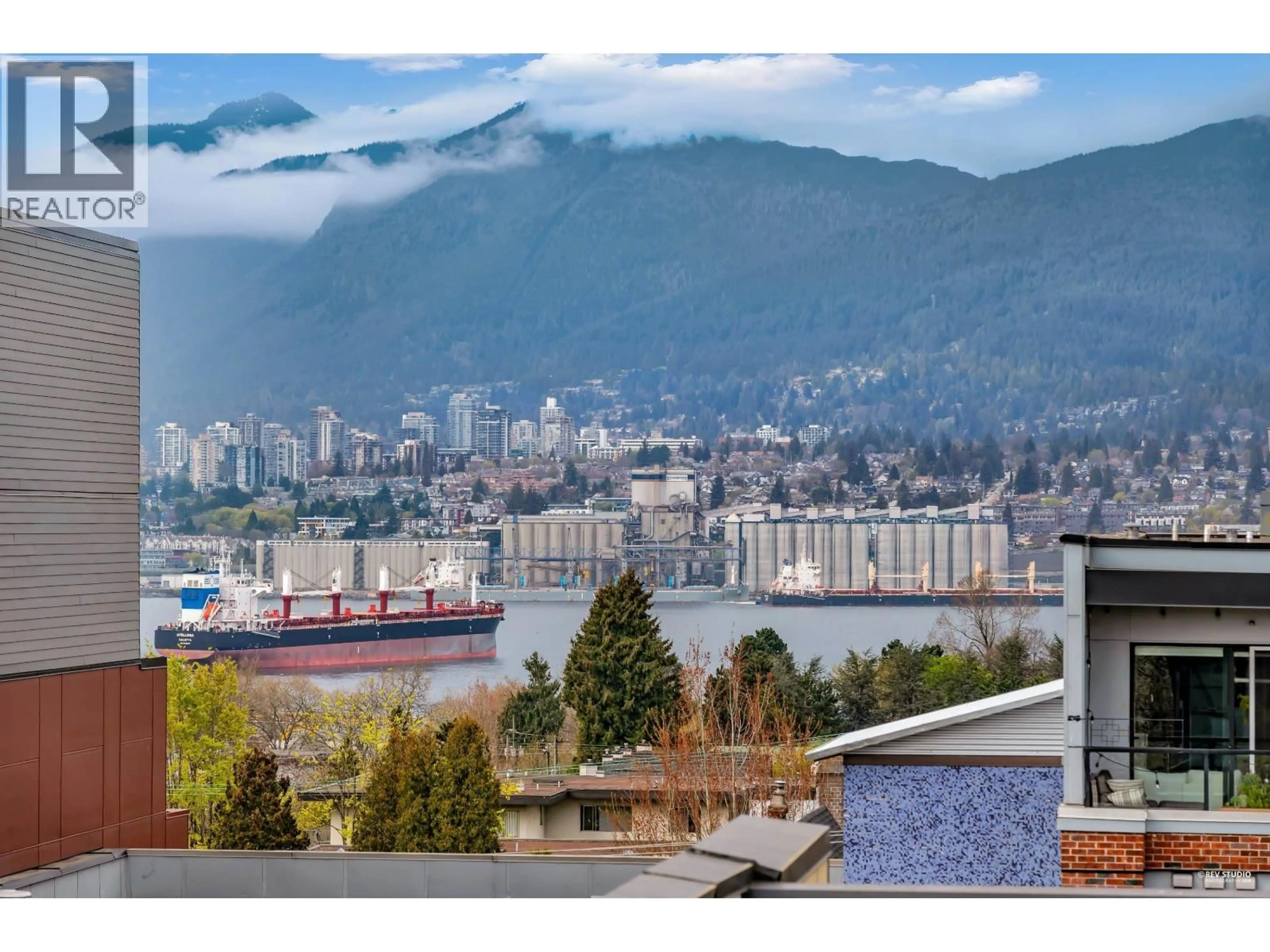 Blurry image for PH20 - 2150 HASTINGS STREET, Vancouver British Columbia V5L0A5