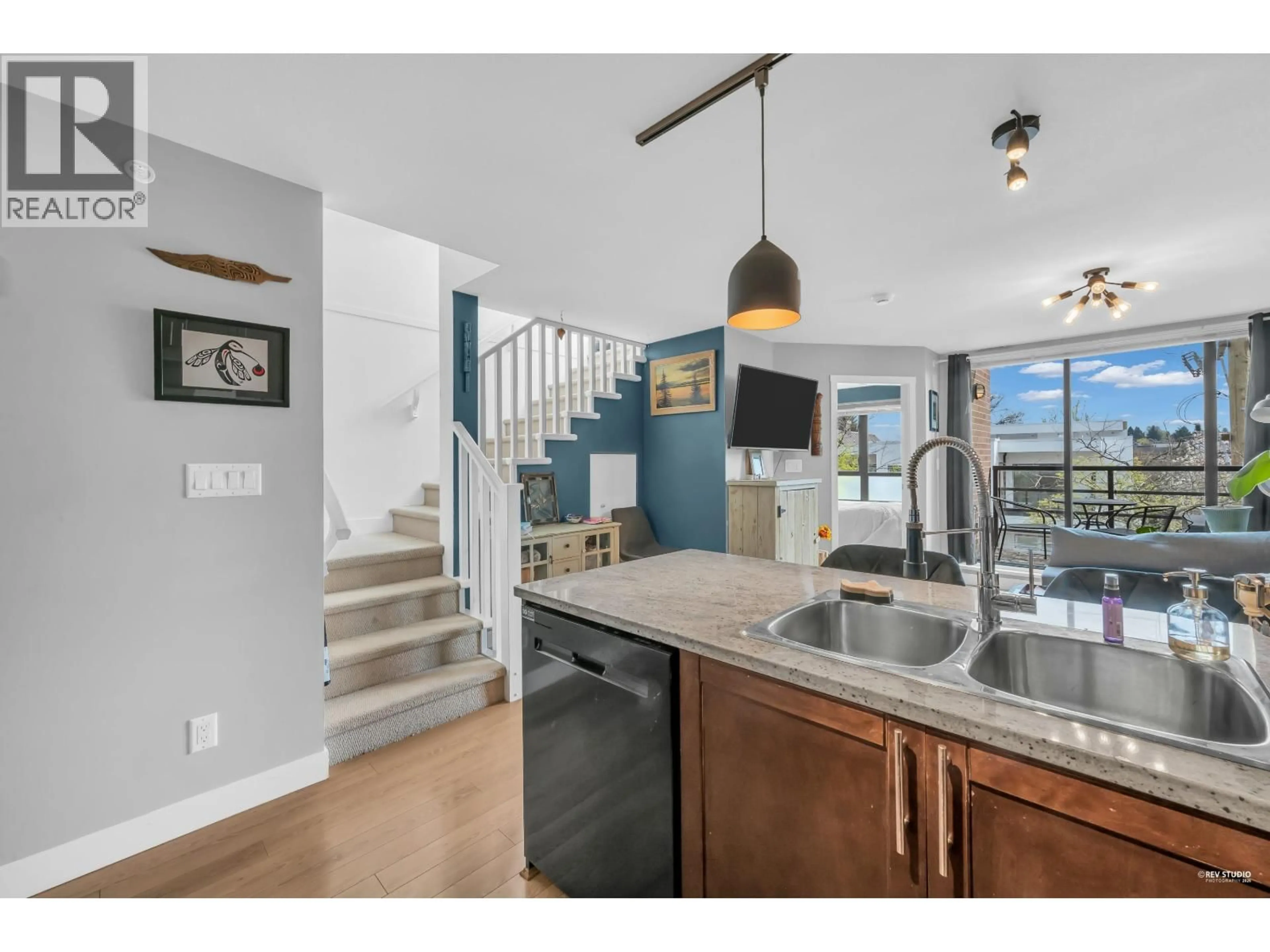 Open concept kitchen, unknown for PH20 - 2150 HASTINGS STREET, Vancouver British Columbia V5L0A5