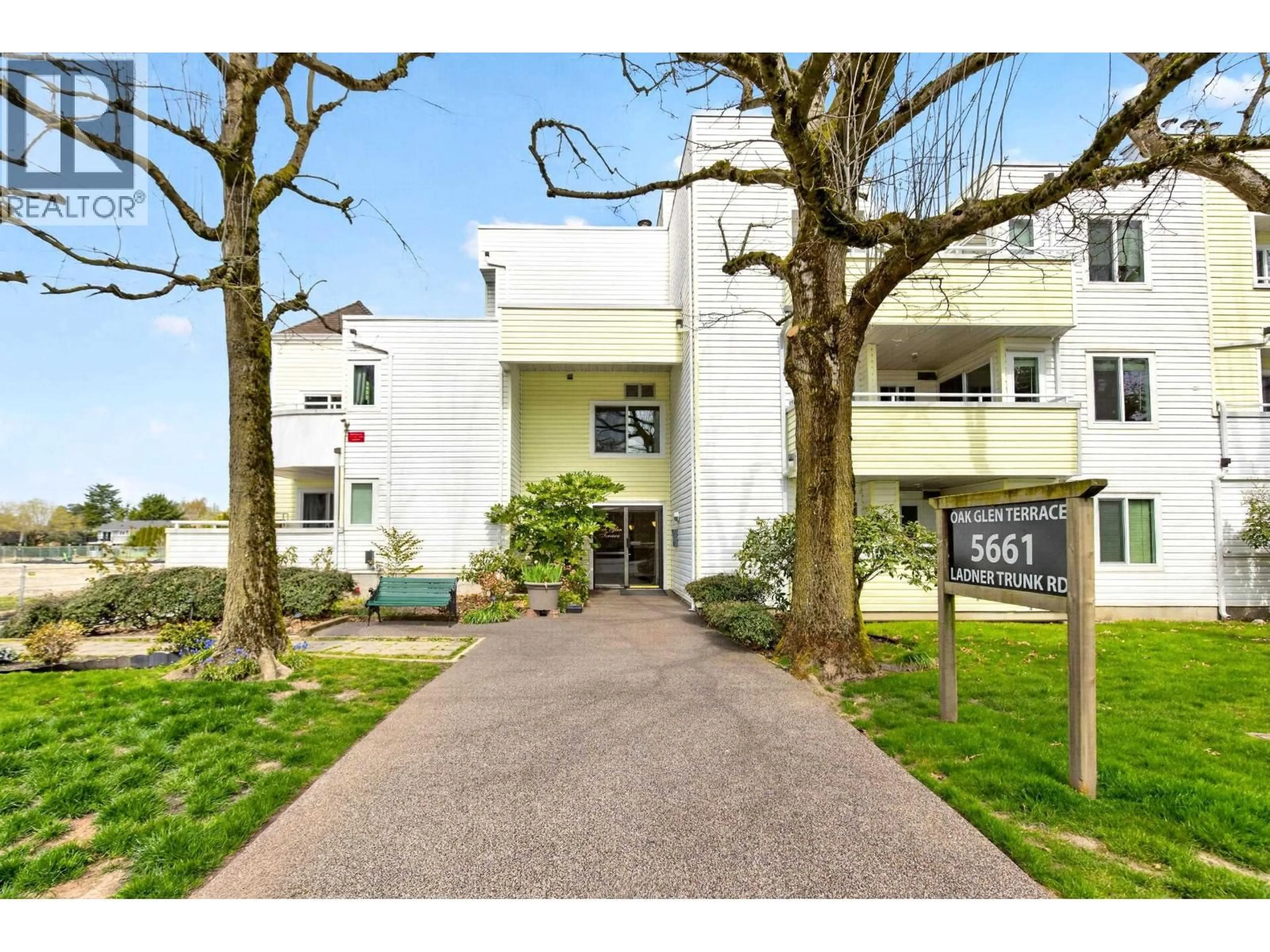 A pic from outside/outdoor area/front of a property/back of a property/a pic from drone, street for 19 - 5661 LADNER TRUNK ROAD, Delta British Columbia V4K1X3