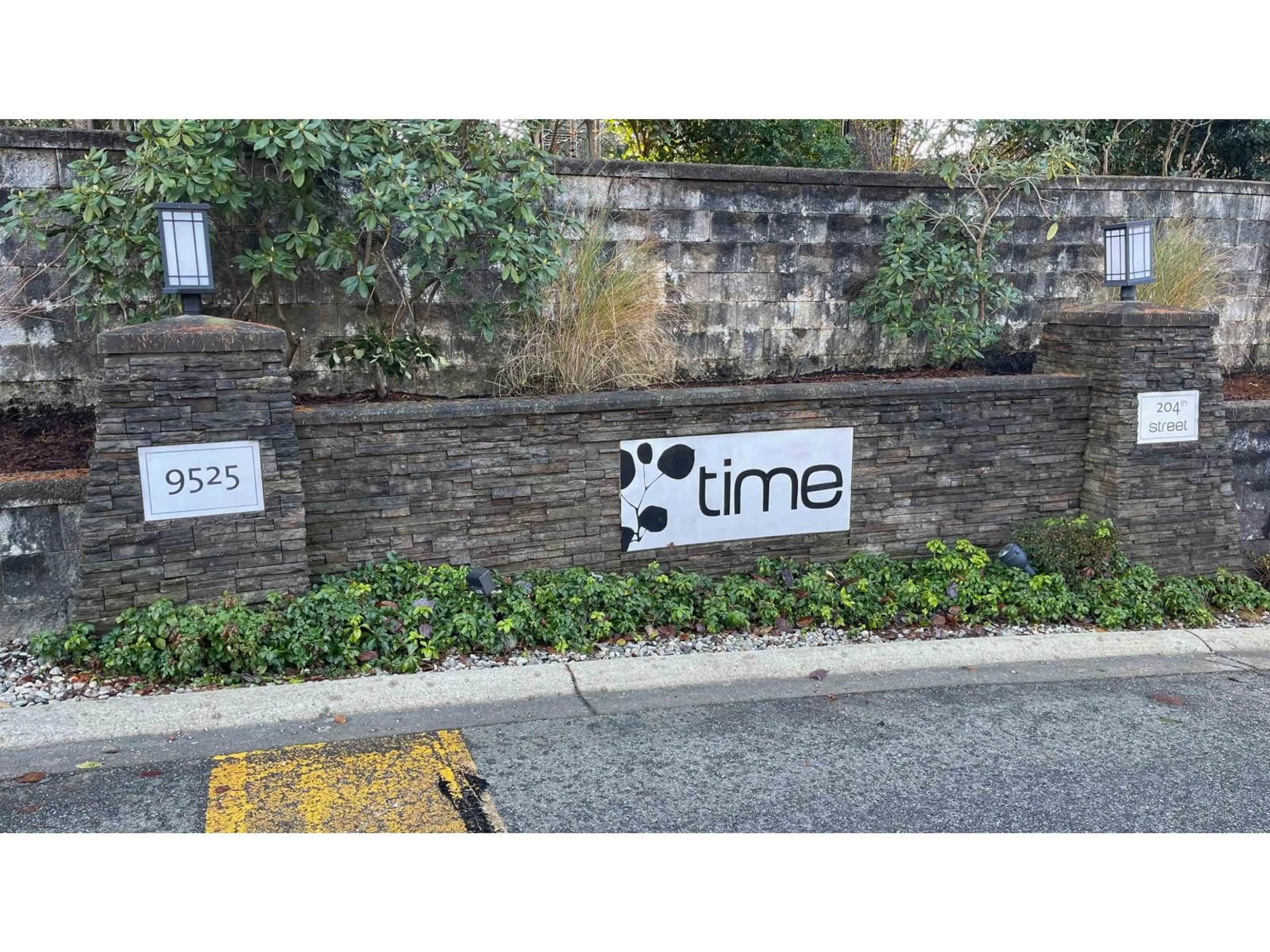 Unknown for 98 - 9525 204 STREET, Langley British Columbia V1M0B9