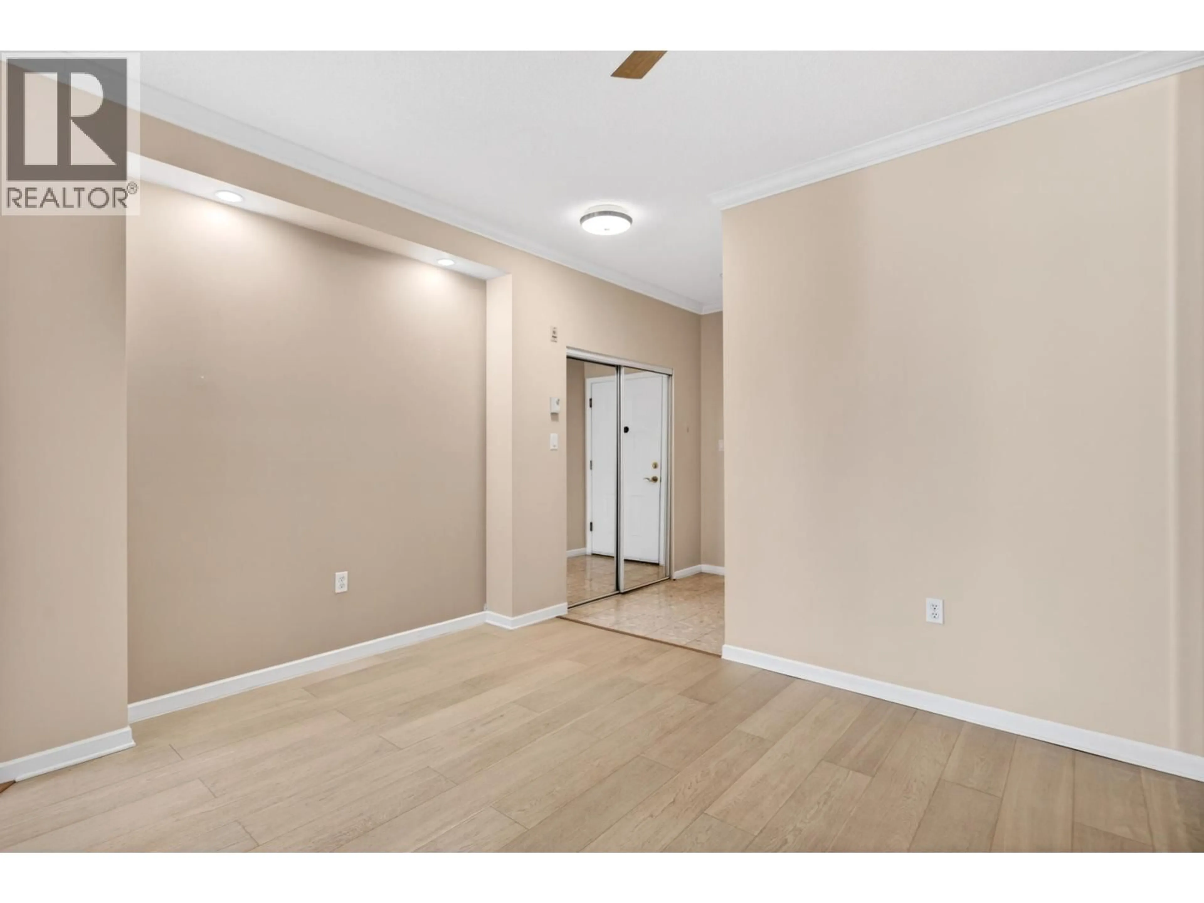 Unknown for 207 - 8775 JONES ROAD, Richmond British Columbia V6Y3Y9