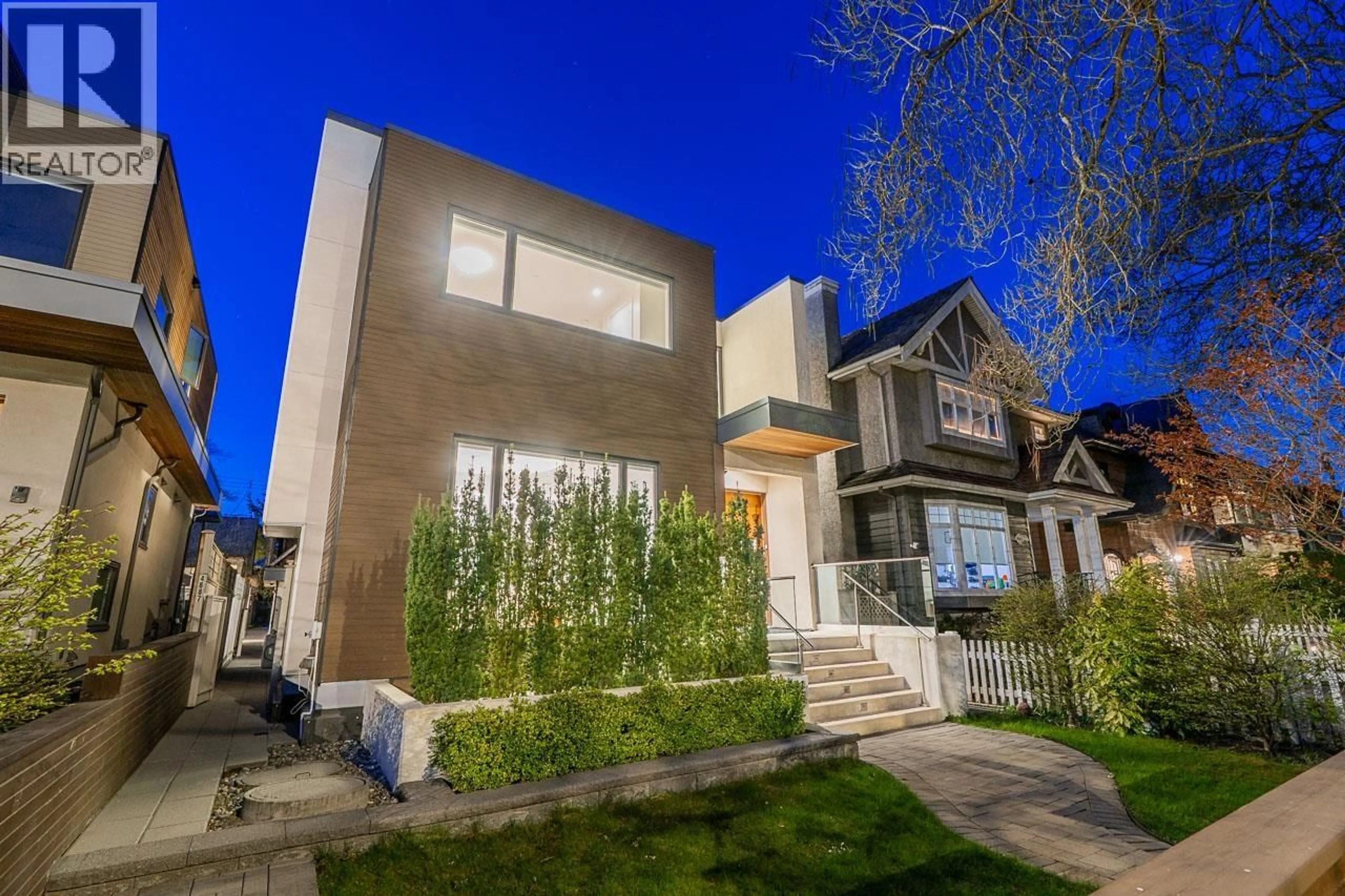 Home with brick exterior material, street for 4691 9TH AVENUE, Vancouver British Columbia V6R2E3