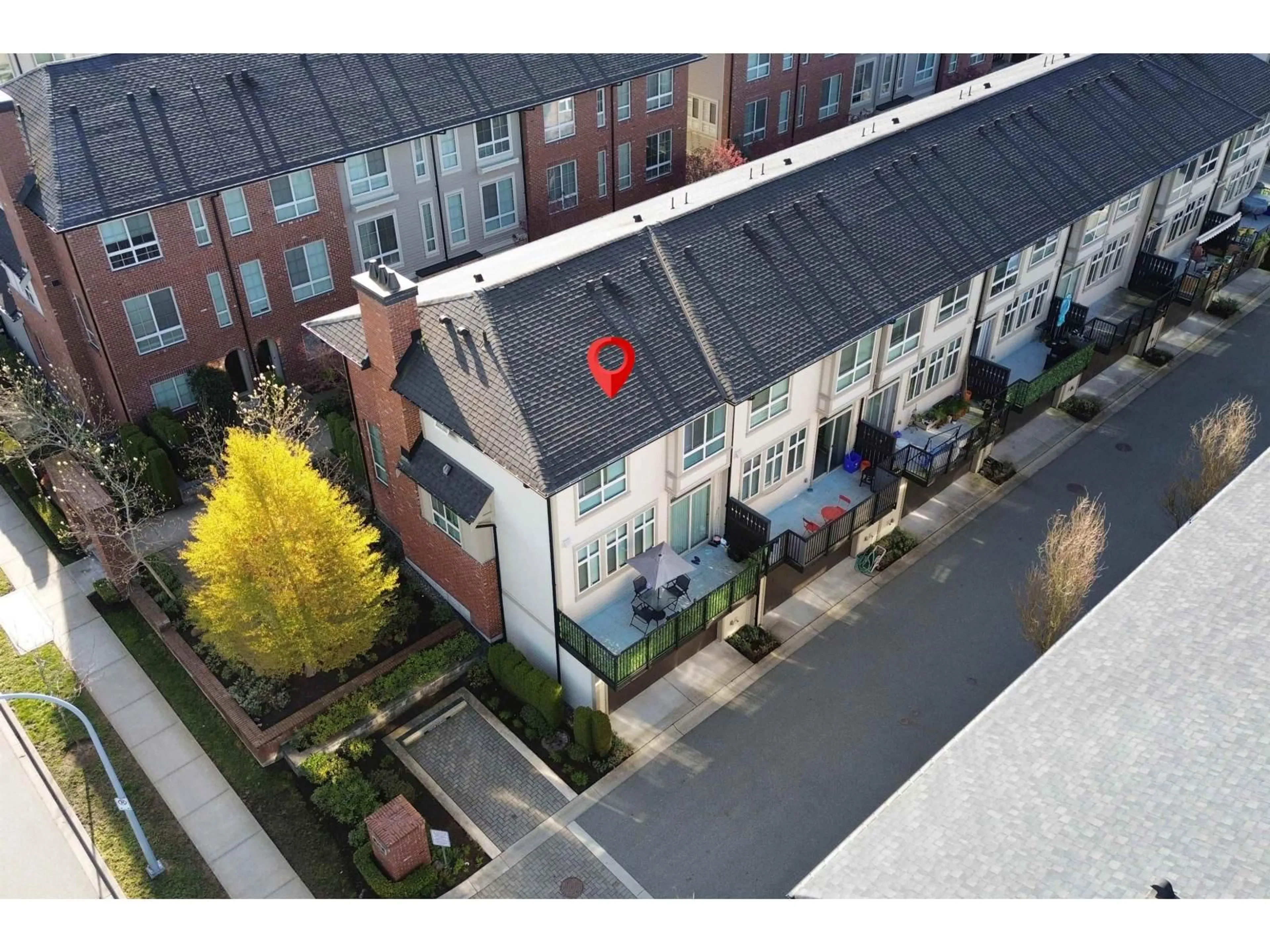 A pic from outside/outdoor area/front of a property/back of a property/a pic from drone, street for 27 - 16260 23A AVENUE, Surrey British Columbia V3Z0P7