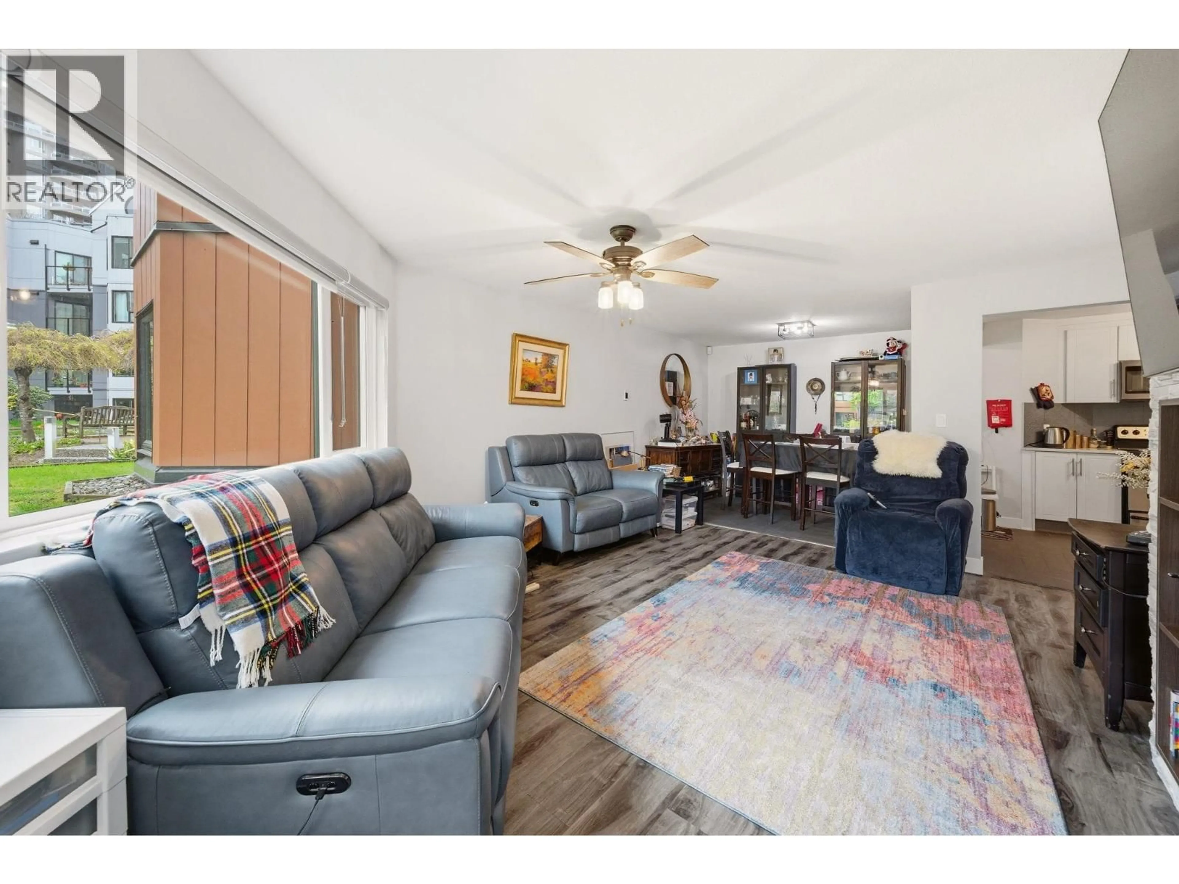 Living room with furniture, unknown for 108 - 1150 QUAYSIDE DRIVE, New Westminster British Columbia V3M6E1