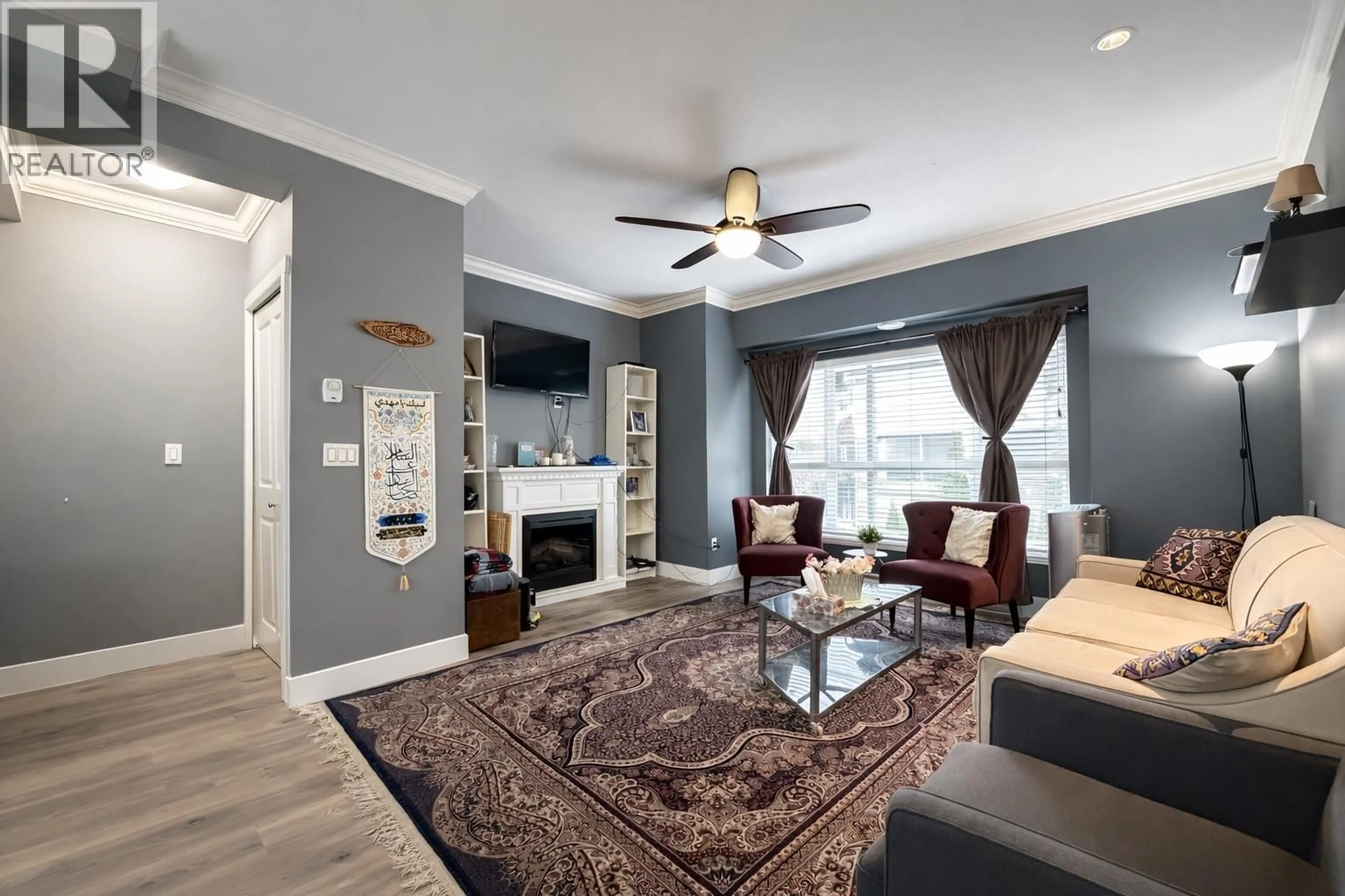 Living room with furniture, unknown for 11 - 22386 SHARPE AVENUE, Richmond British Columbia V6V0A1