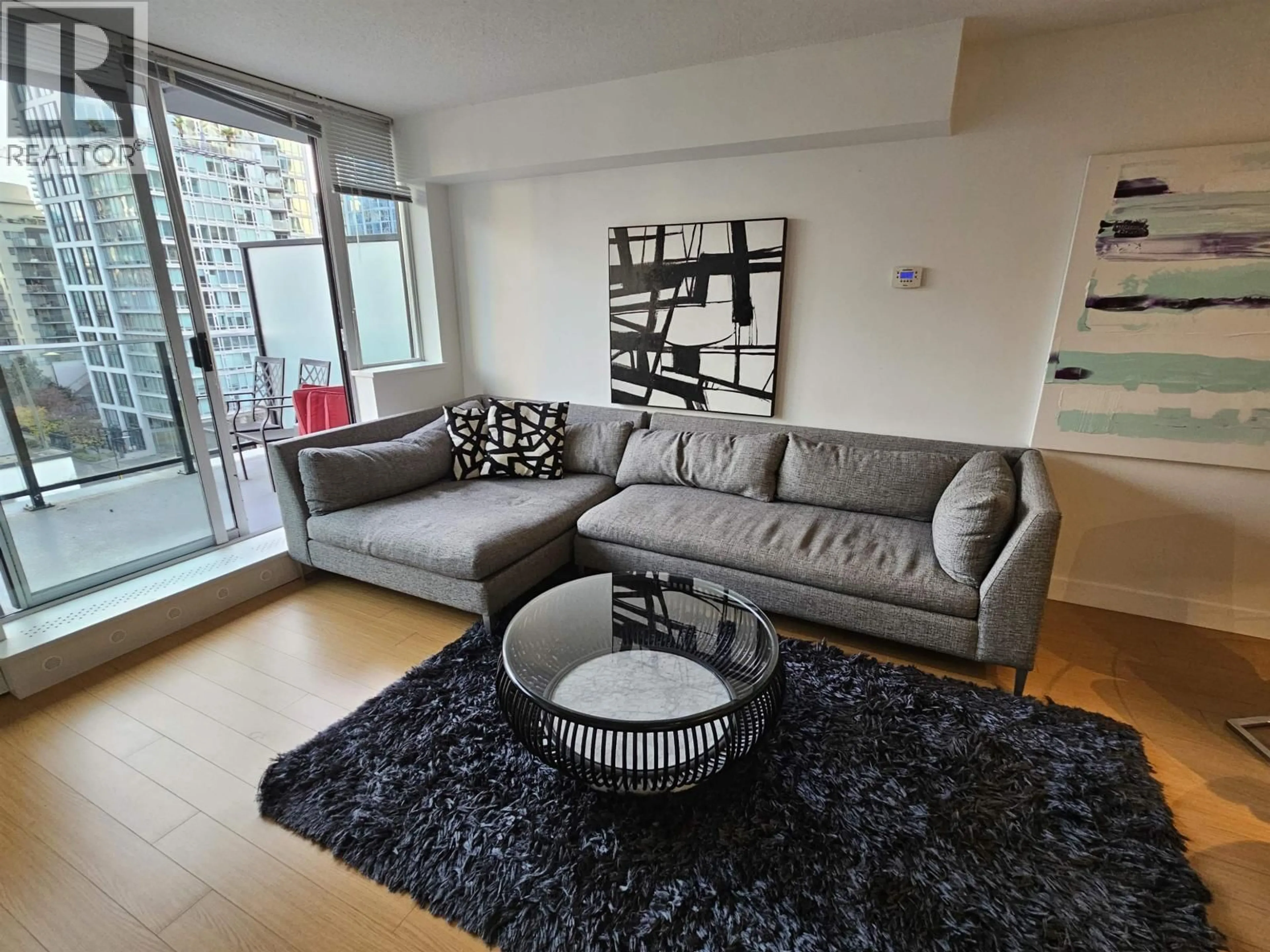 Living room with furniture, unknown for 702 - 1325 ROLSTON STREET, Vancouver British Columbia V6B0M2